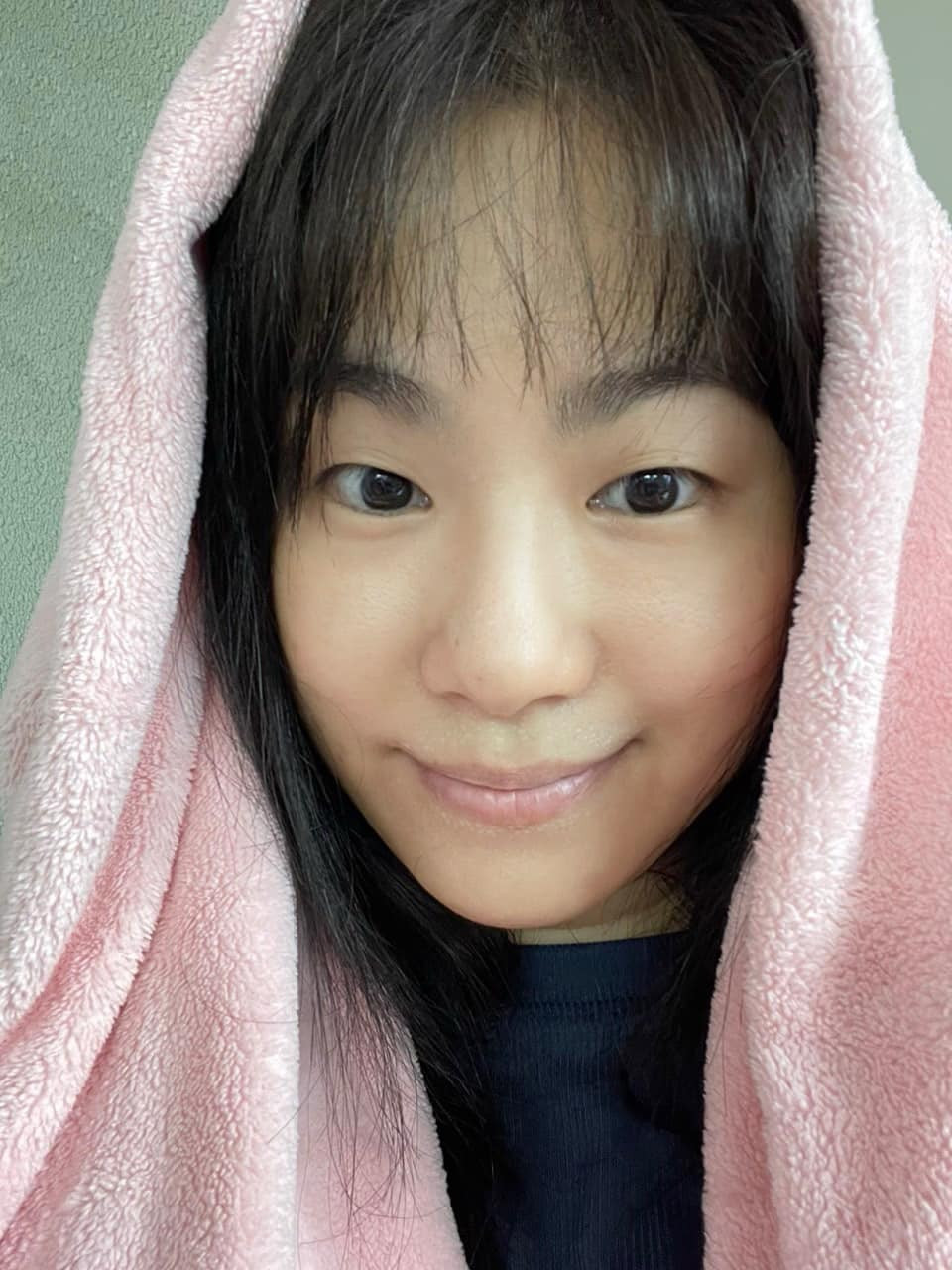 Sao Việt 21/4: Lệ Quyên khoe 'cây' đồ hiệu, Phương Mỹ Chi khoe quà fan tặng - 6