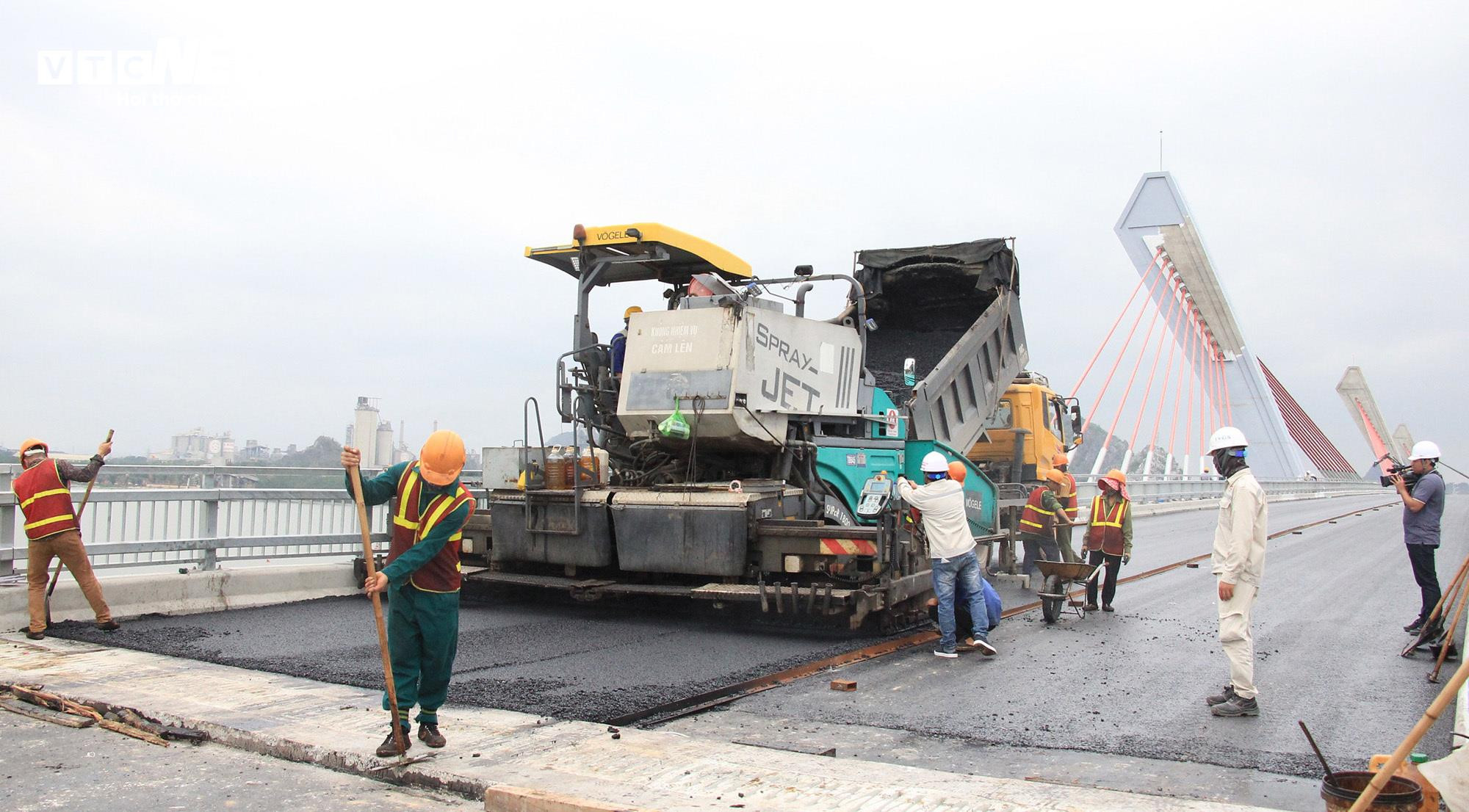 Cầu Bến Rừng gần 2.000 tỷ đồng nối Hải Phòng với Quảng Ninh trước ngày thông xe - 13