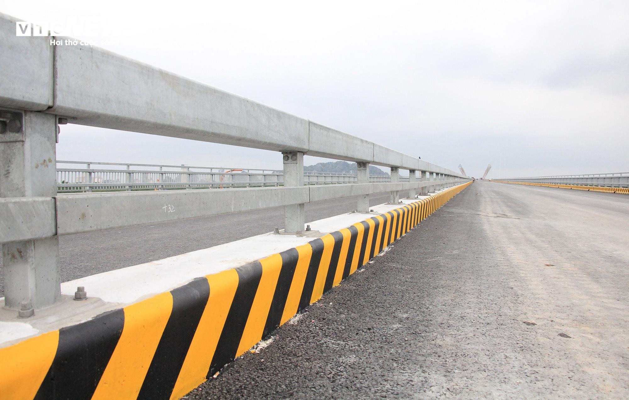 Cầu Bến Rừng gần 2.000 tỷ đồng nối Hải Phòng với Quảng Ninh trước ngày thông xe - 9