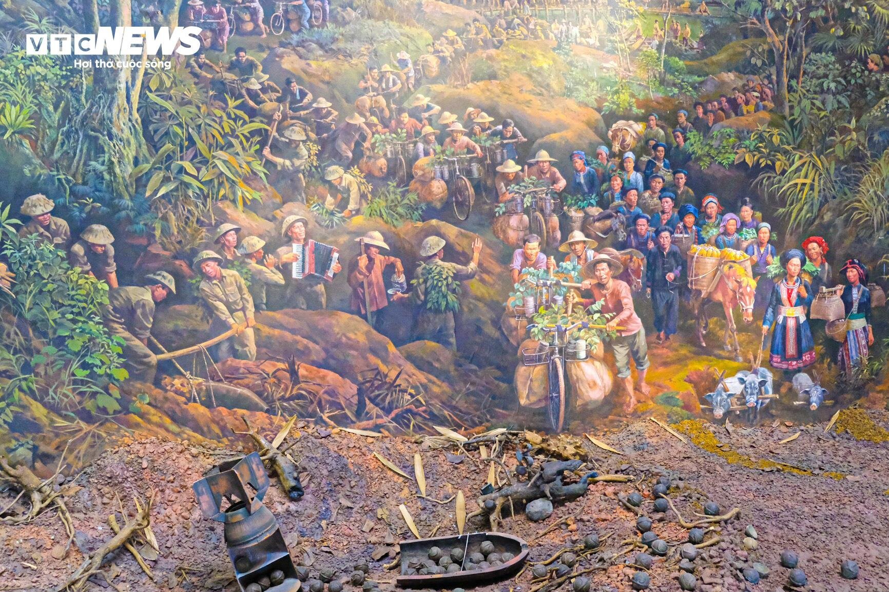 Chiêm ngưỡng bức tranh panorama tái hiện Chiến thắng Điện Biên Phủ - 3