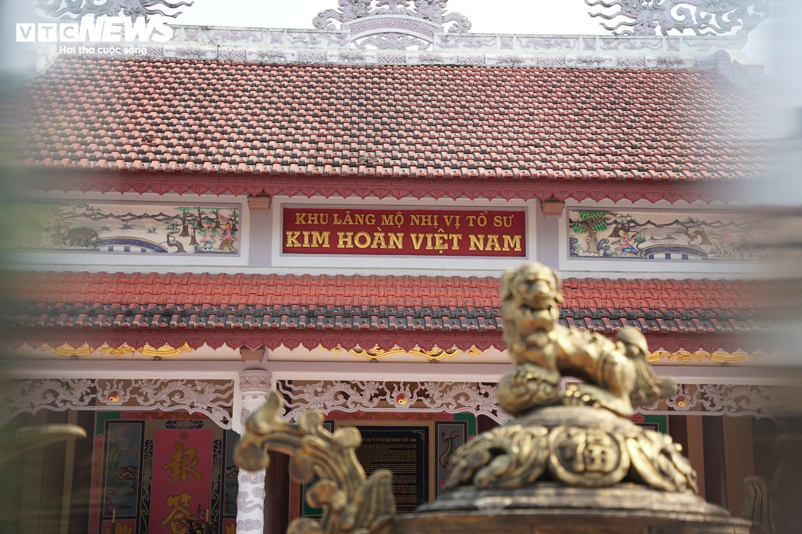 Có gì trong khu lăng mộ nhị vị tổ sư nghề Kim hoàn ở Cố đô Huế? - 4