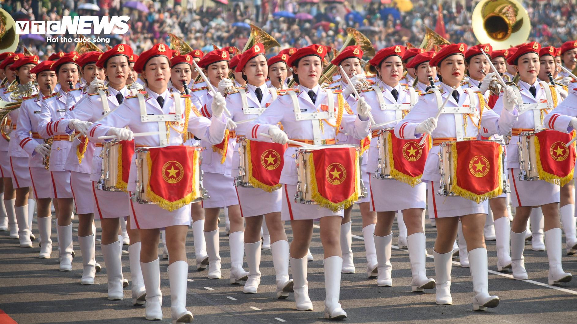 51 khối tham gia diễu binh lần đầu hợp luyện tại Điện Biên - 13