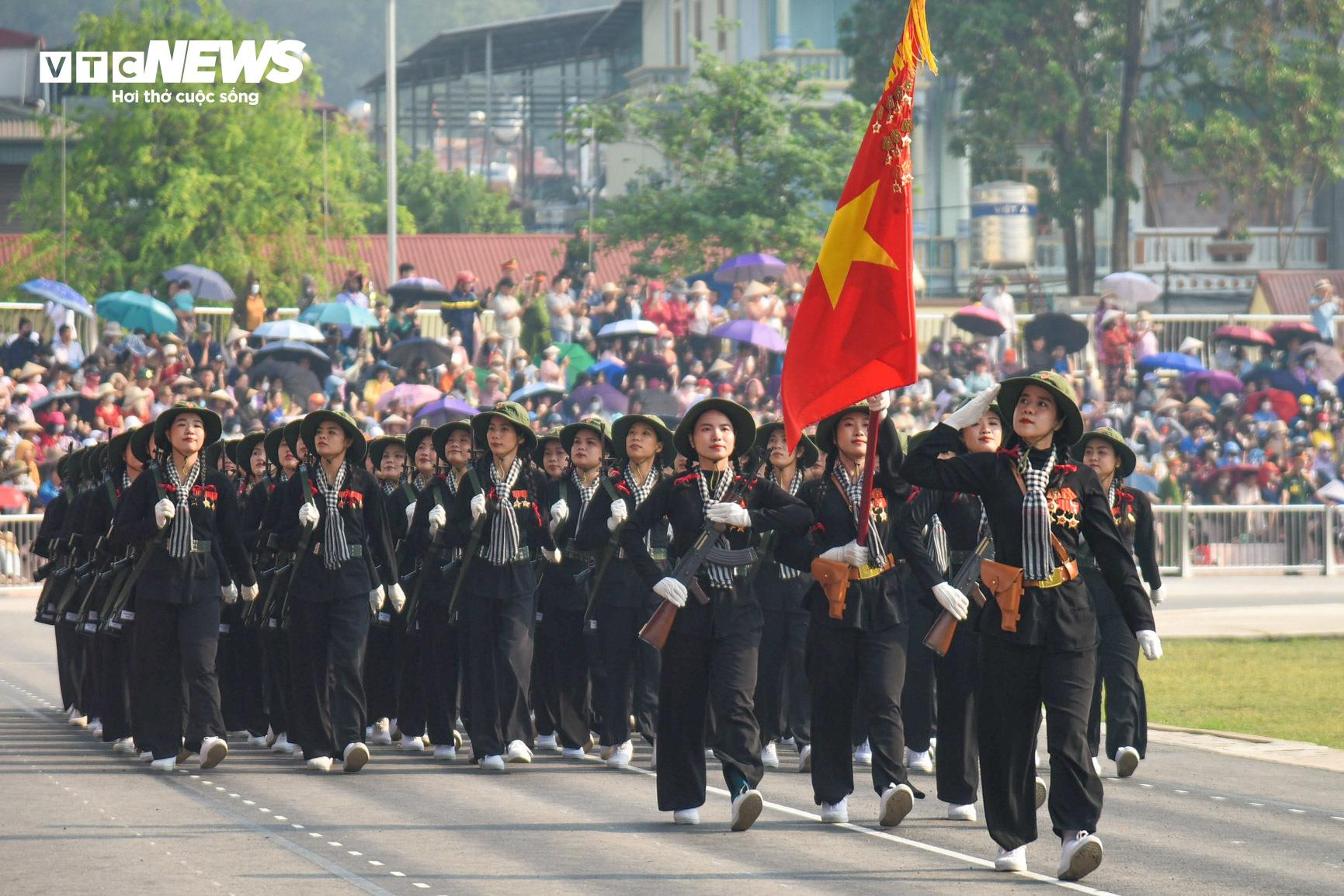 51 khối tham gia diễu binh lần đầu hợp luyện tại Điện Biên - 19
