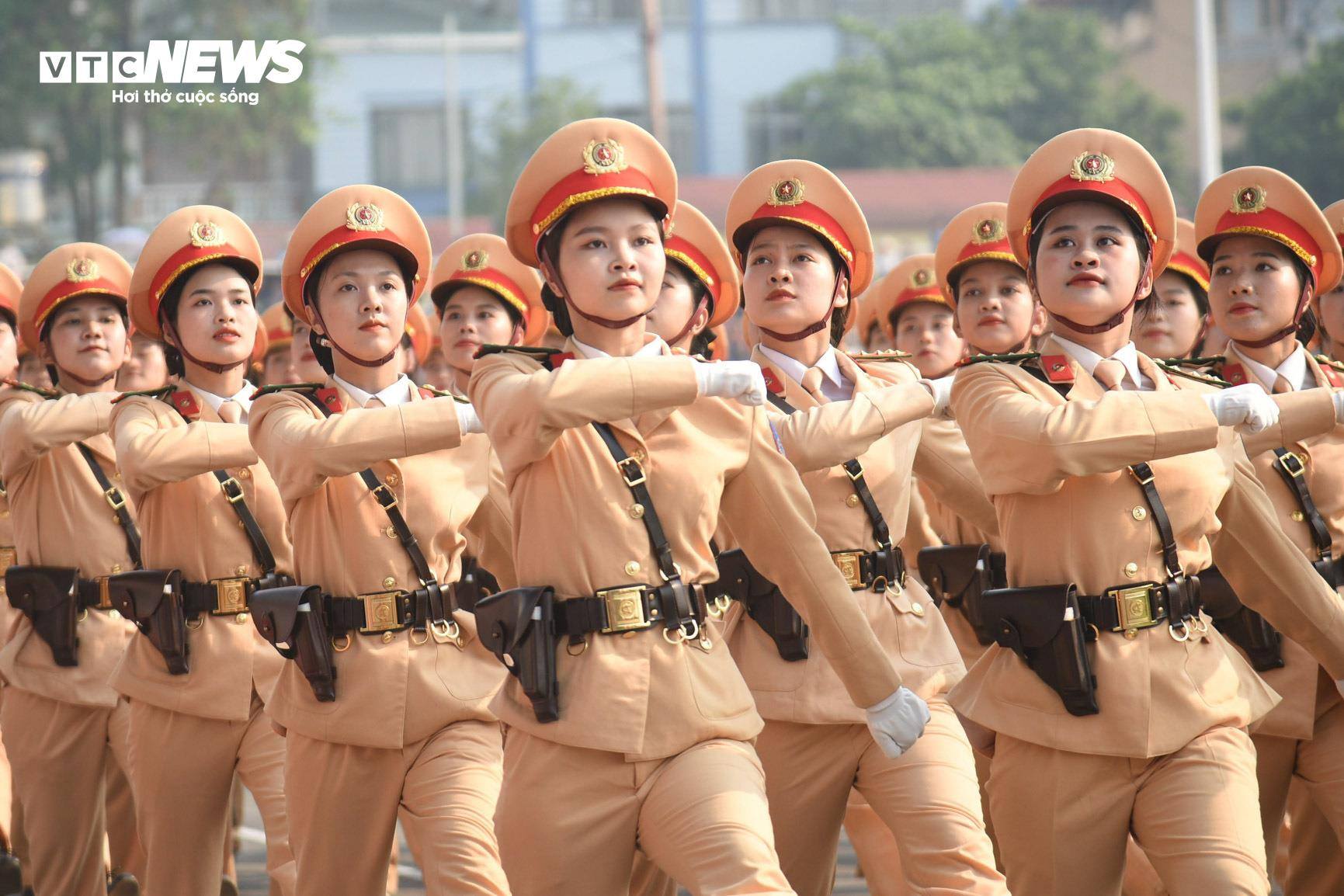 51 khối tham gia diễu binh lần đầu hợp luyện tại Điện Biên - 21