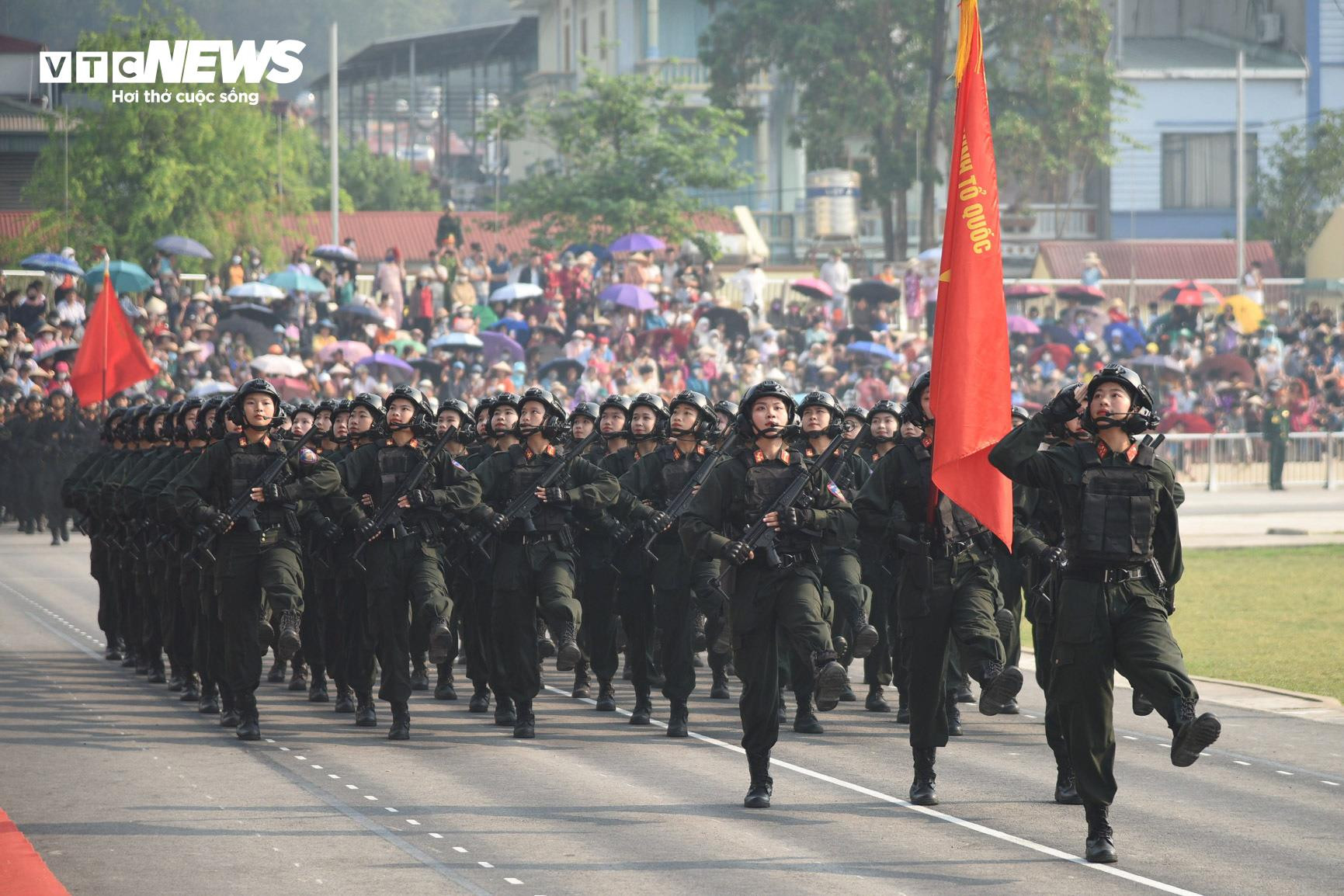 51 khối tham gia diễu binh lần đầu hợp luyện tại Điện Biên - 23