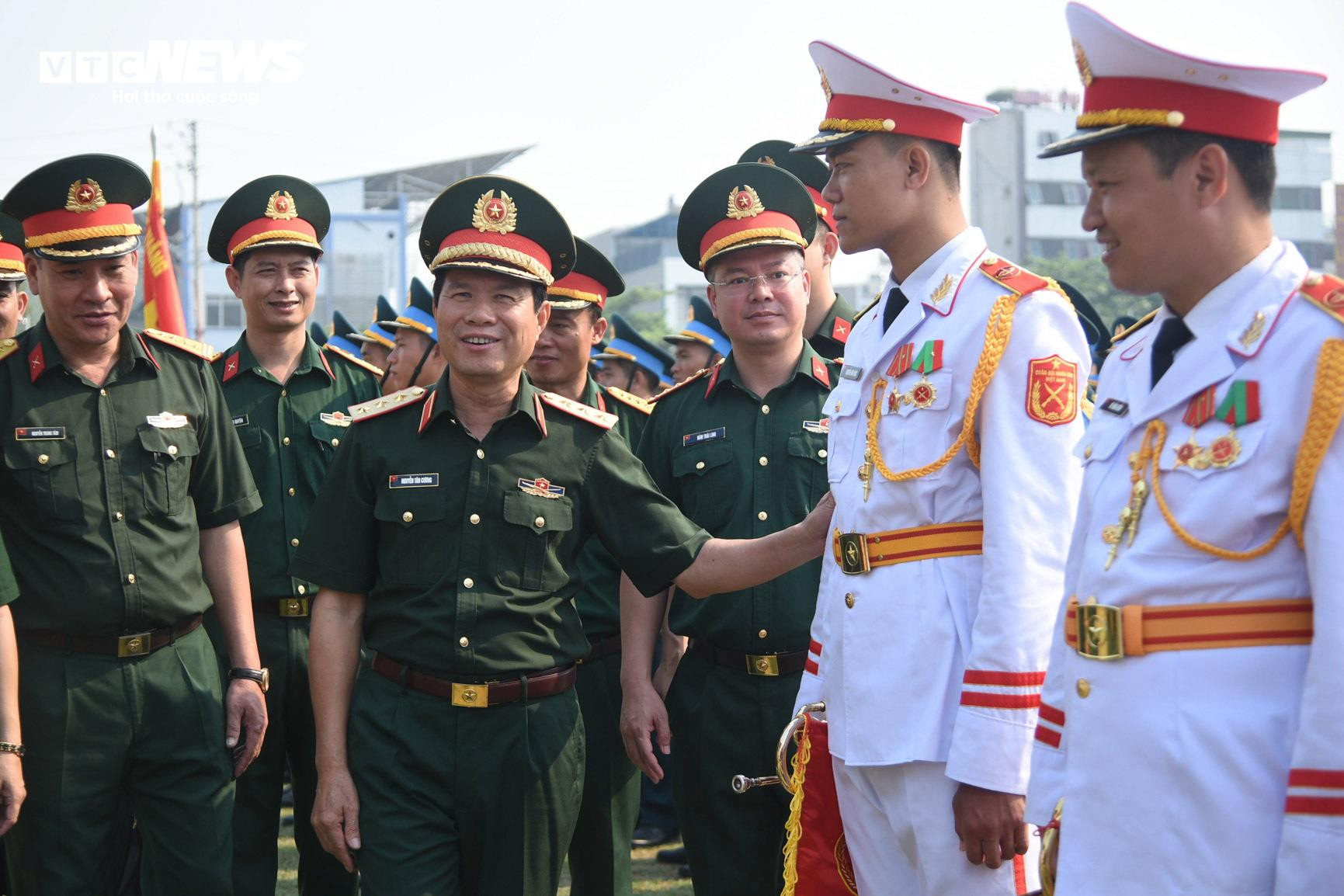 51 khối tham gia diễu binh lần đầu hợp luyện tại Điện Biên - 3