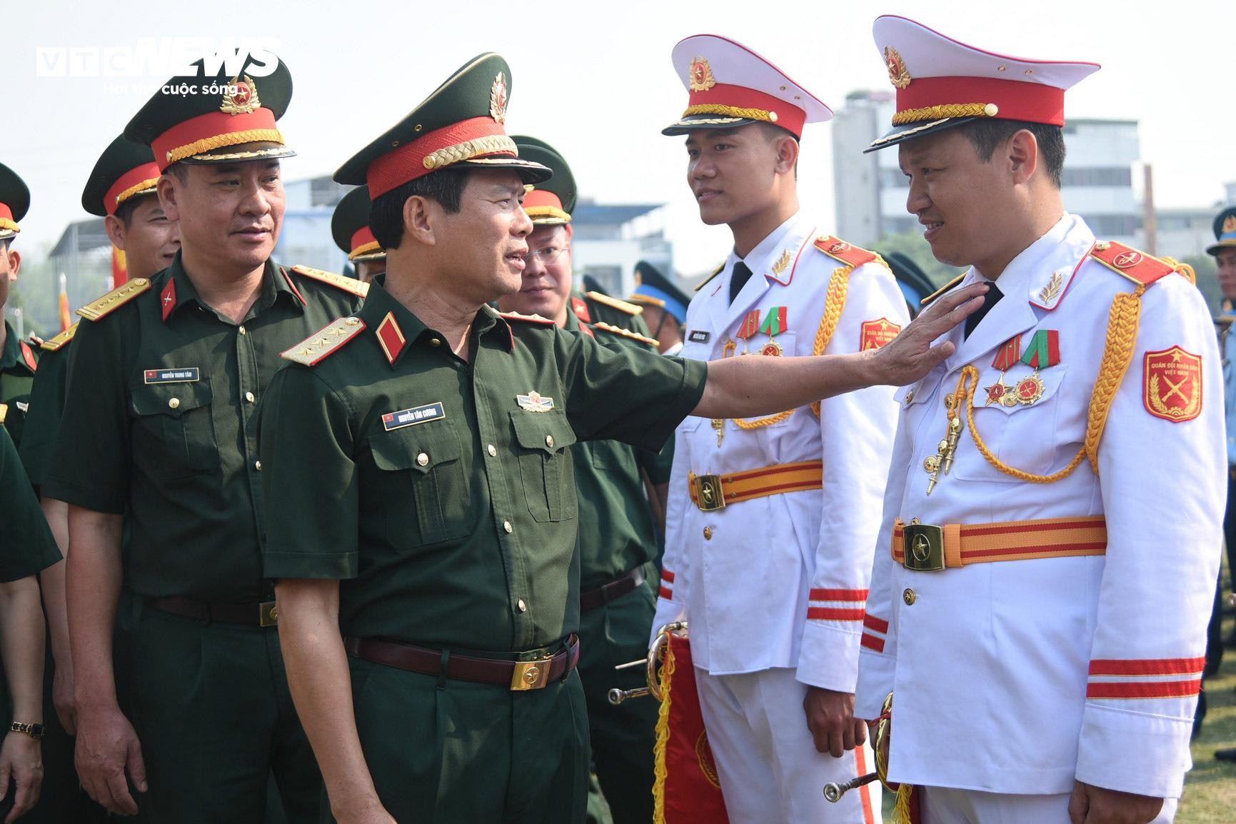 51 khối tham gia diễu binh lần đầu hợp luyện tại Điện Biên - 4