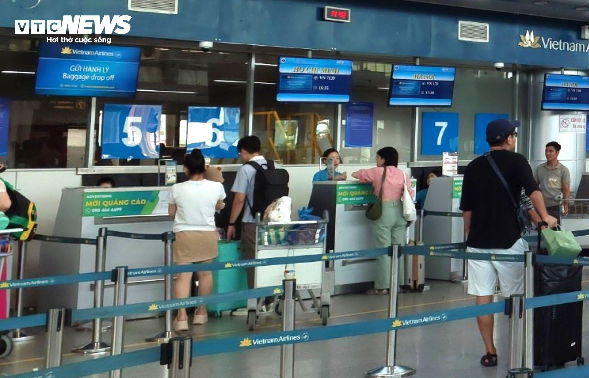 Ngày cuối kỳ nghỉ lễ ở Đà Nẵng: Sân bay thưa thớt, ga tàu nhộn nhịp - 3