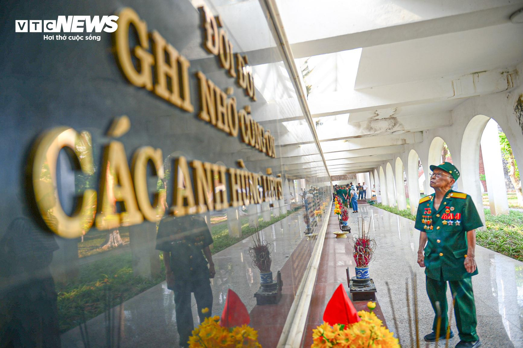 Cái nắm tay nghĩa tình của chiến sĩ Điện Biên ngày hội ngộ - 14