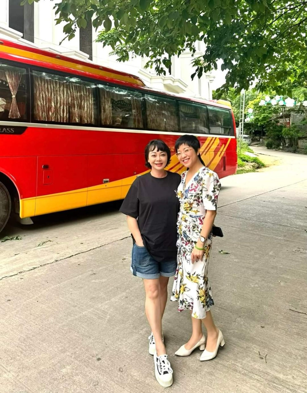 Sao Việt 7/5: Lý Nhã Kỳ khoe tóc mới, Jennifer Phạm tình tứ bên chồng doanh nhân - 6