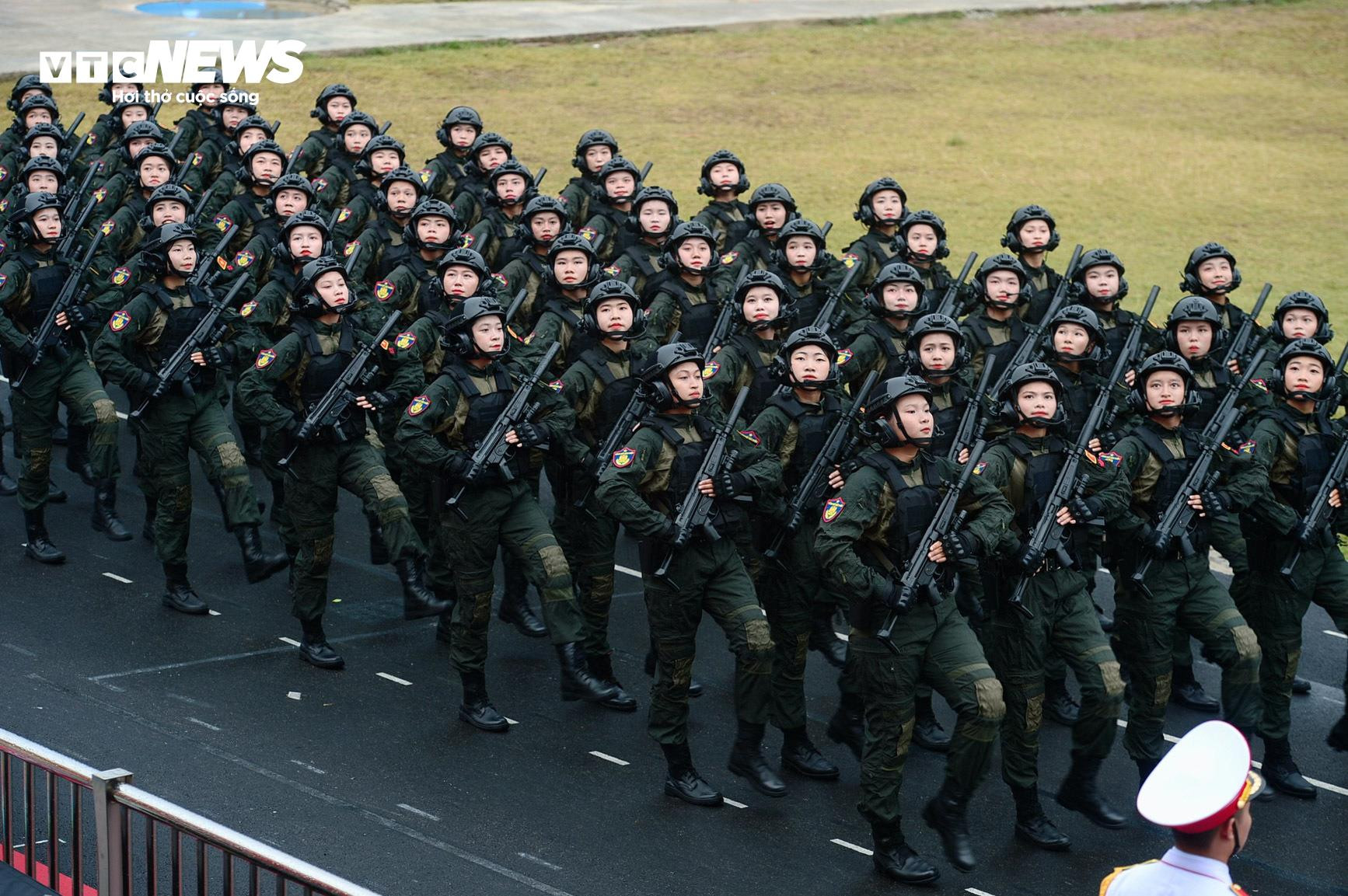 Hào hùng Lễ diễu binh, diễu hành Kỷ niệm 70 năm Chiến thắng Điện Biên Phủ - 20