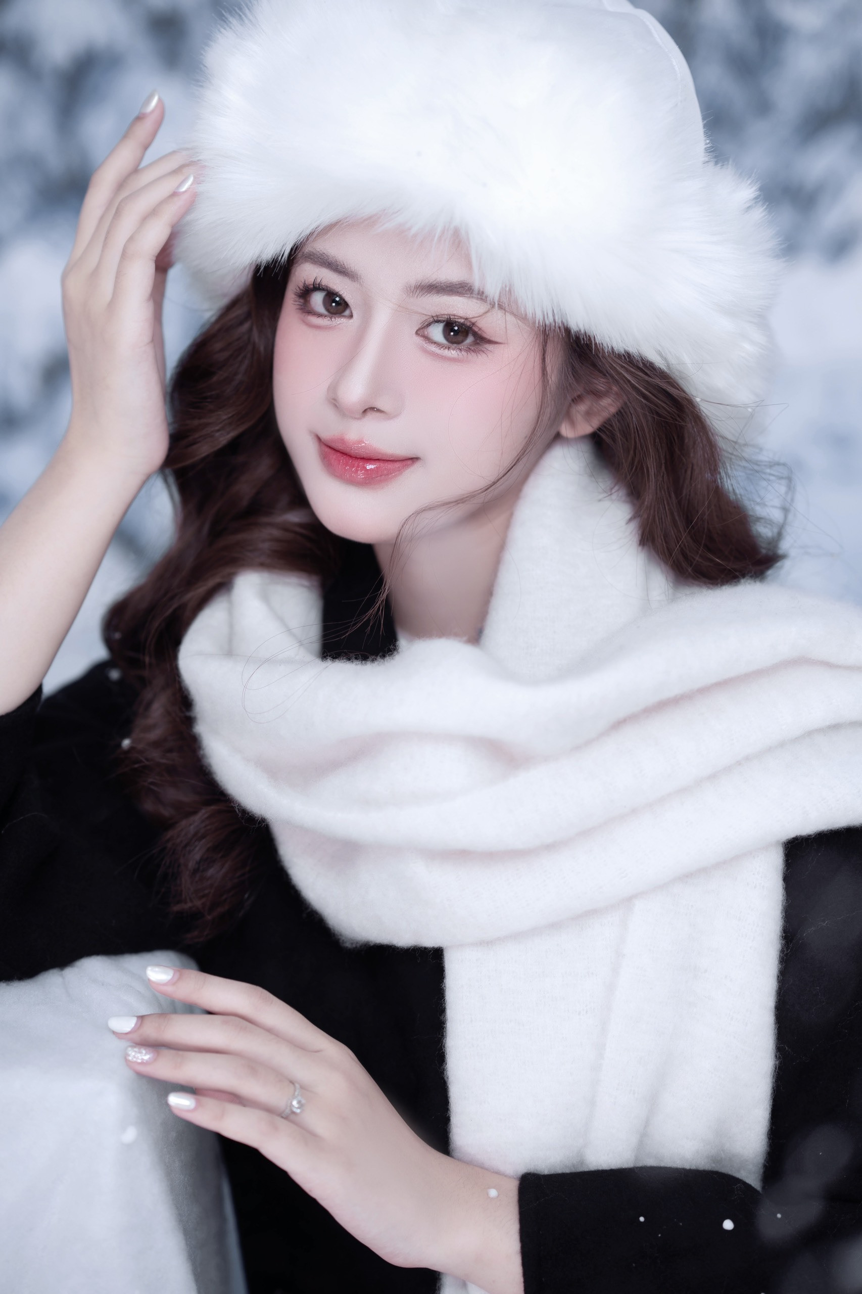 Cô gái từng được ví có nét đẹp giống Thúy Kiều gây sốt mạng, giờ ra sao? - 7