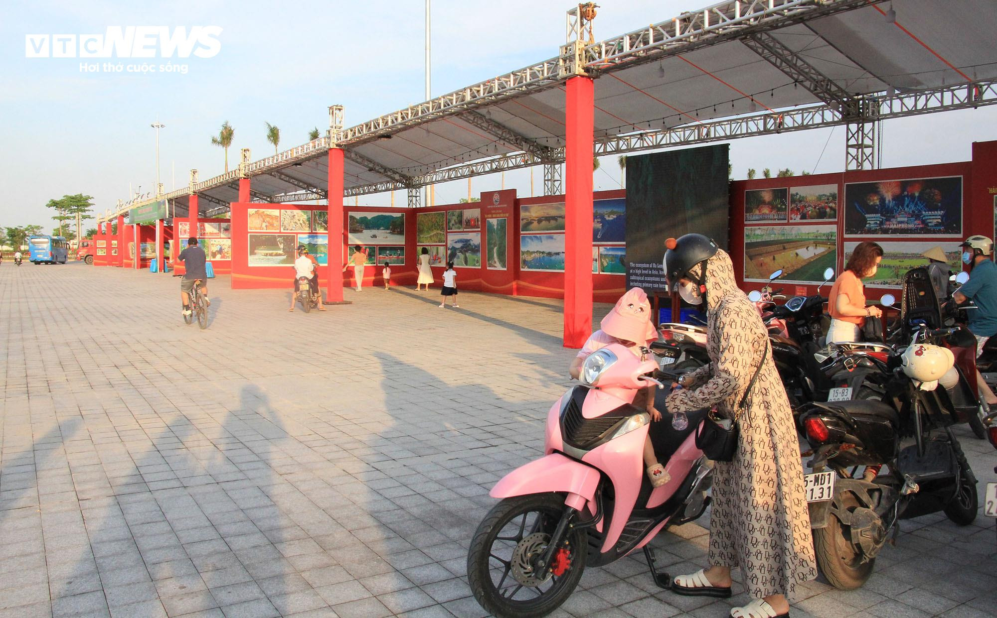 Sân khấu Lễ hội Hoa phượng đỏ có sức chứa 18.000 người ở Hải Phòng - 26