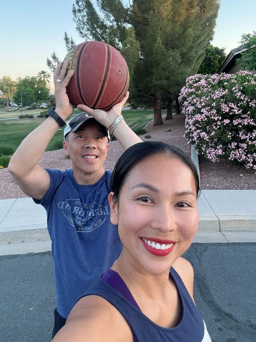 Sao Việt 14/5: Quang Lê khoe ảnh 'mới vào đời', Trịnh Kim Chi quyến rũ ở tuổi 53 - 4