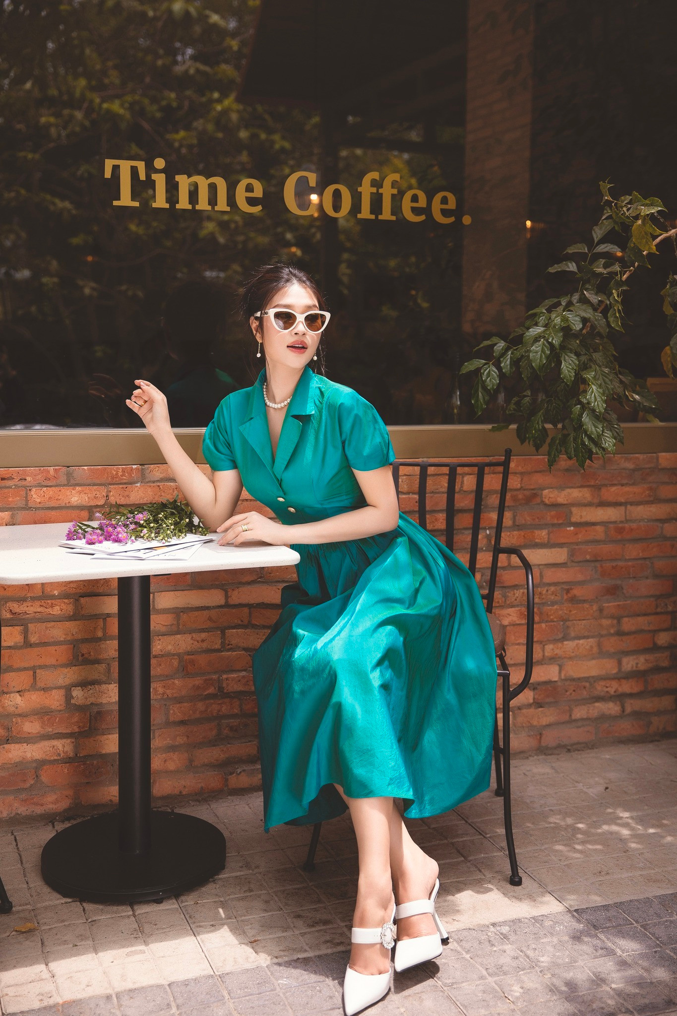 Sao Việt 17/5: Thanh Hằng gọi chồng là bạn tâm giao, Mai Phương Thuý tủi thân - 6