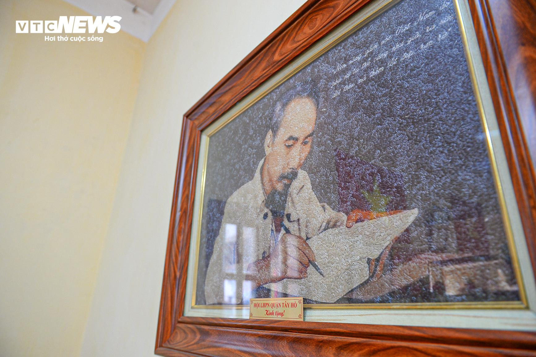 Ngôi nhà đầu tiên đón Bác về Hà Nội năm 1945, chuẩn bị cho ngày Quốc khánh 2/9 - 16