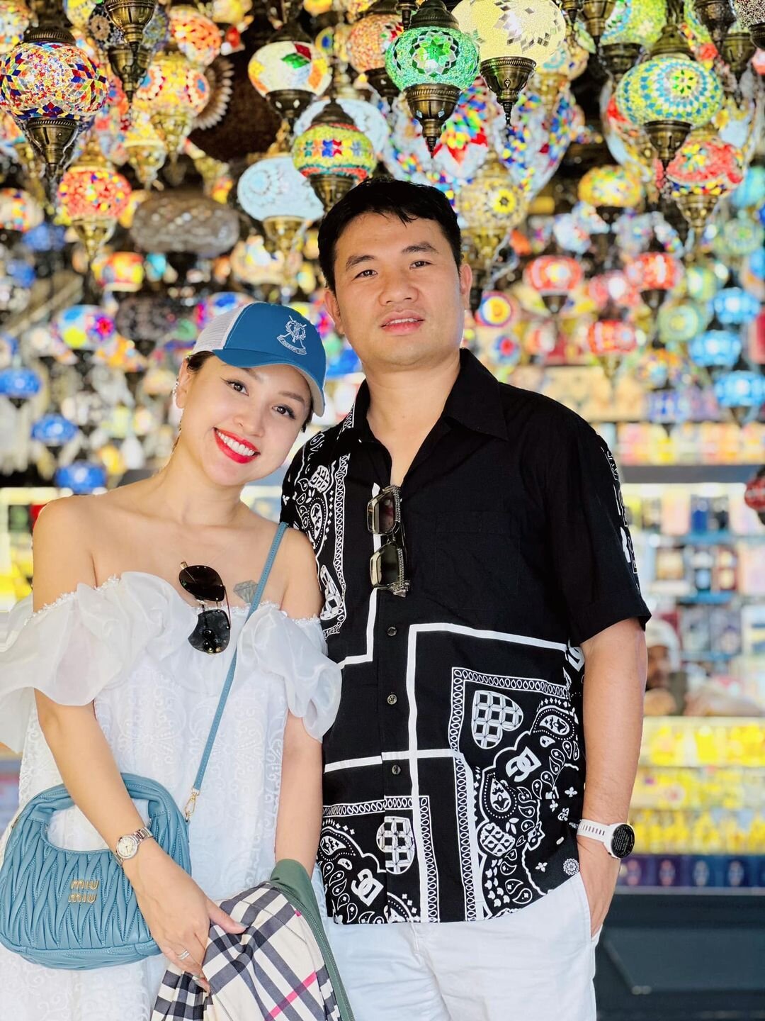 Sao Việt 25/5: Anh Thư gợi cảm ở tuổi 42, MC Mai Ngọc tươi tắn trên sân golf - 5