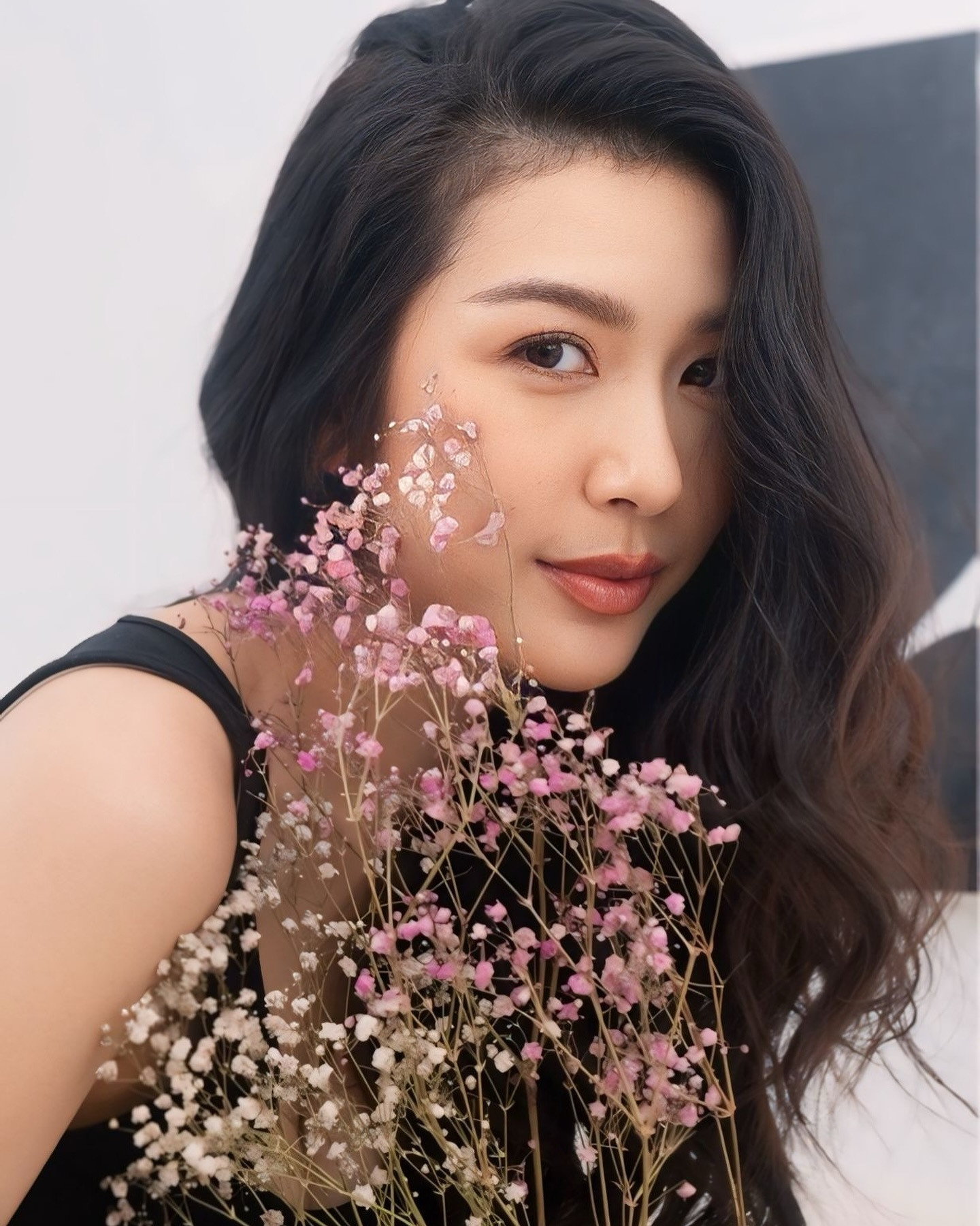 Sao Việt 30/5: Mai Ngọc tận hưởng cuộc sống độc thân, Phương Thanh đón tuổi 51 - 6