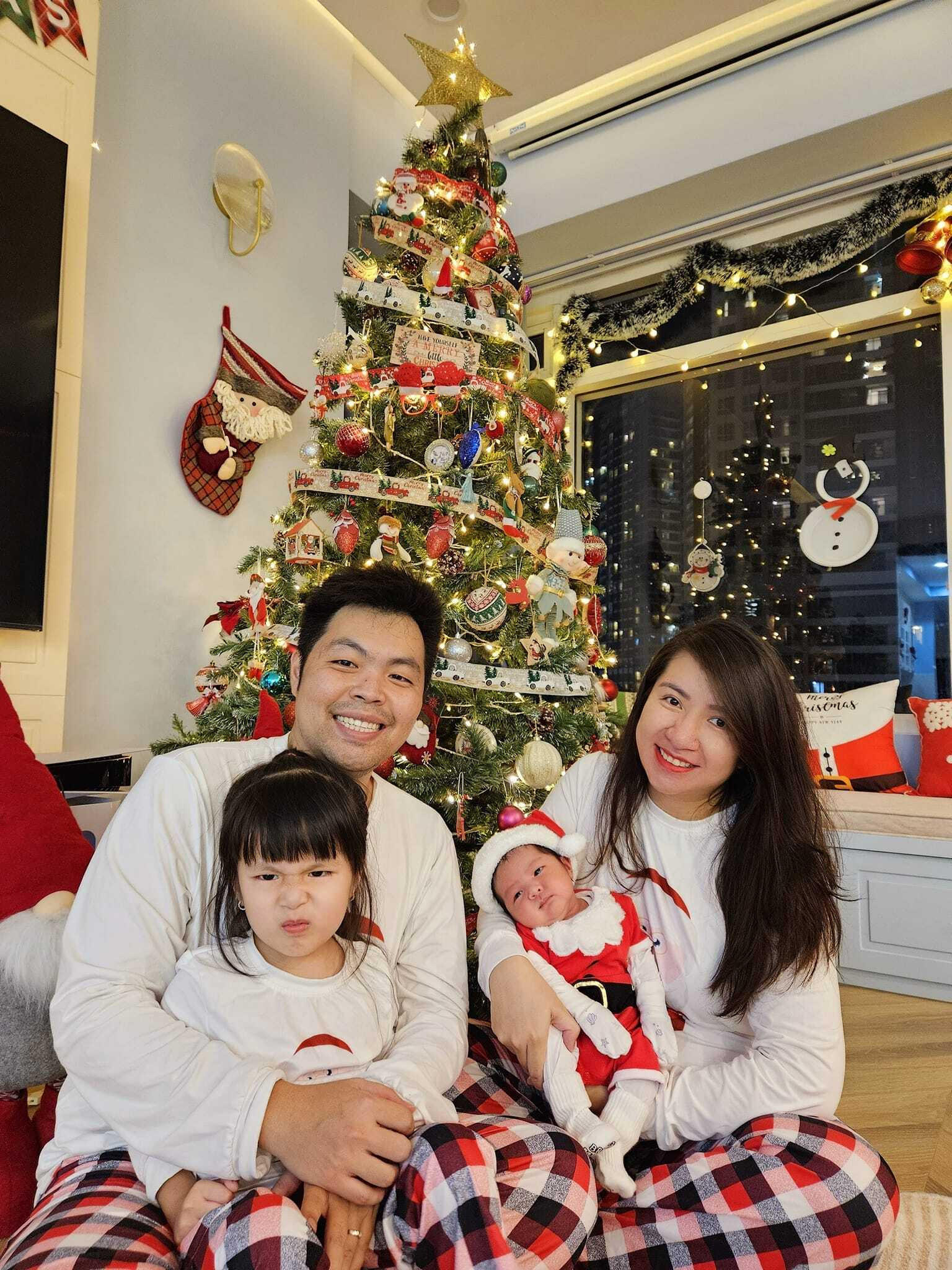 Người đàn ông TP.HCM gây sốt mạng nhờ 'flex' vợ quá dễ thương - 7