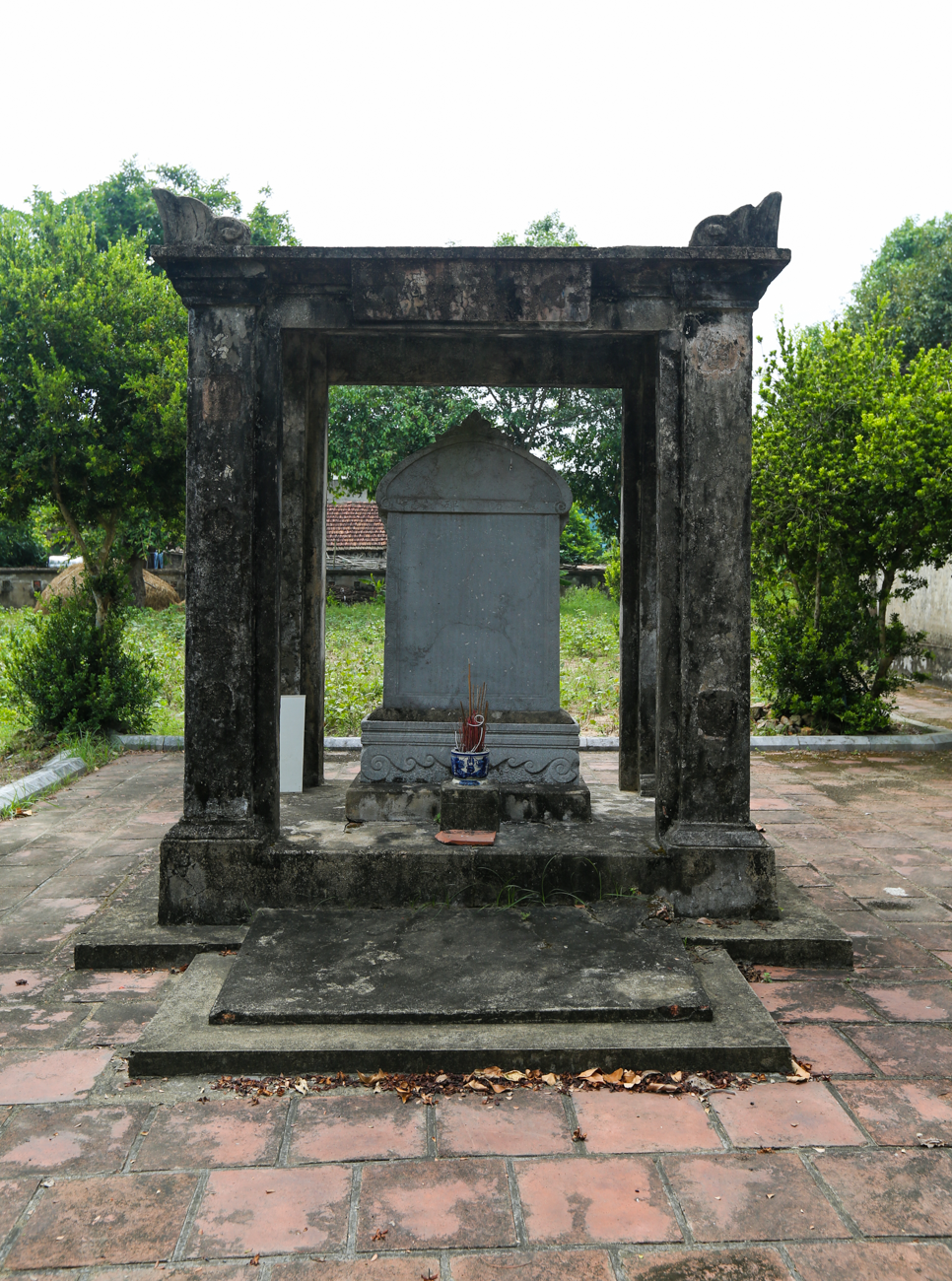 Ngôi đình cổ bậc nhất xứ Nghệ xuống cấp, nguy cơ đổ sập - 10