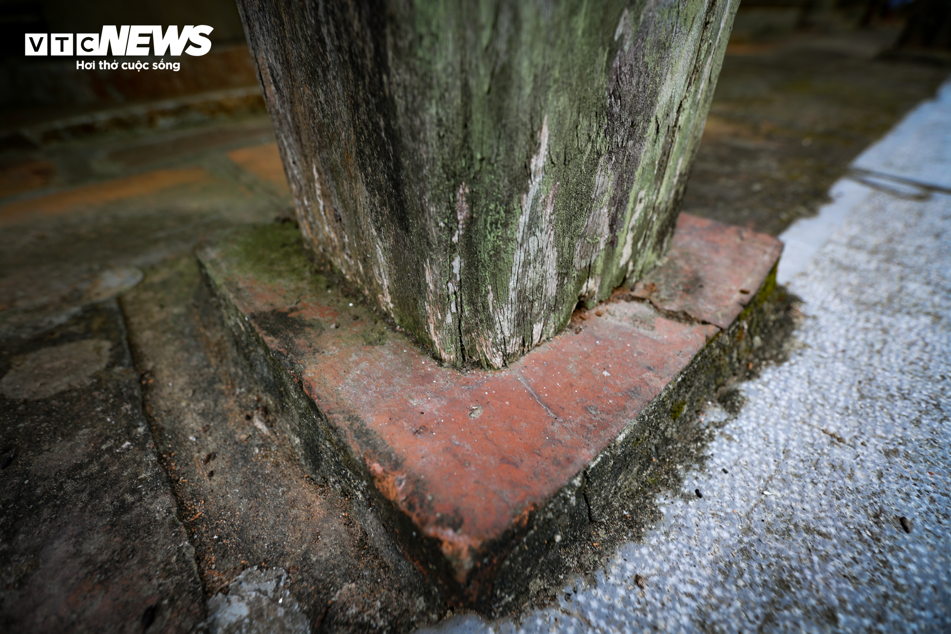 Ngôi đình cổ bậc nhất xứ Nghệ xuống cấp, nguy cơ đổ sập - 13