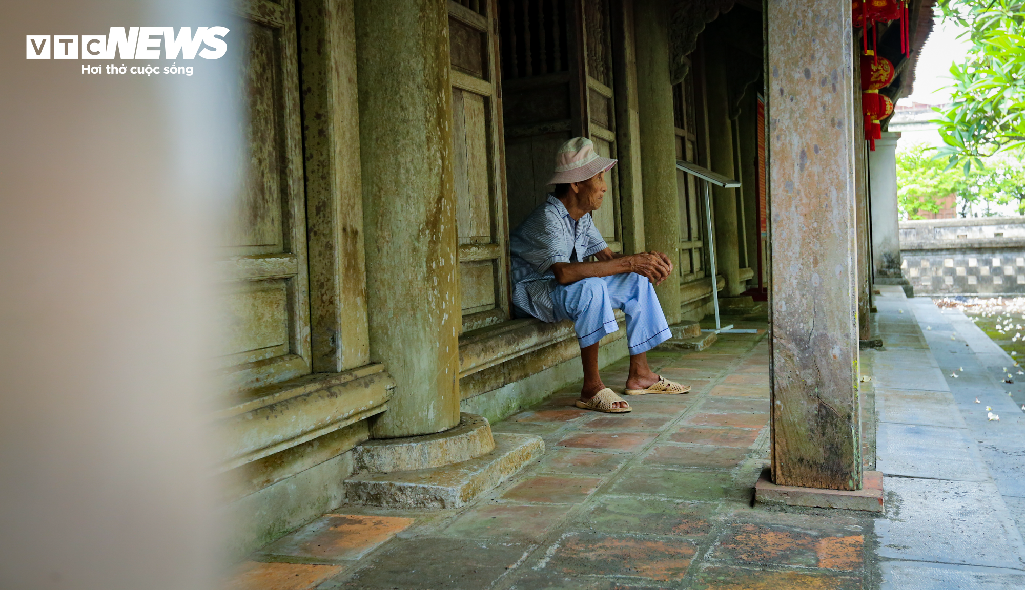 Ngôi đình cổ bậc nhất xứ Nghệ xuống cấp, nguy cơ đổ sập - 16