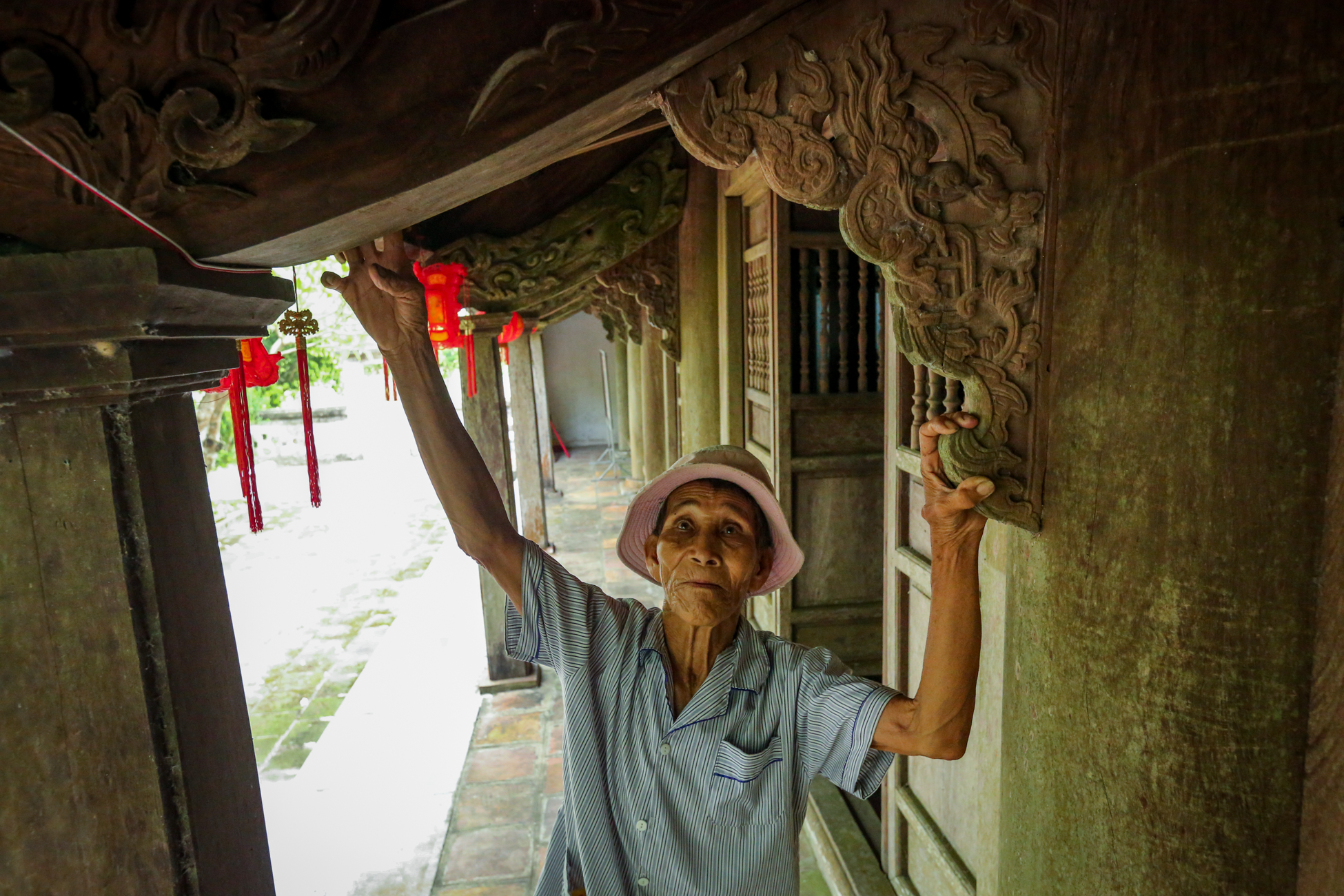 Ngôi đình cổ bậc nhất xứ Nghệ xuống cấp, nguy cơ đổ sập - 9