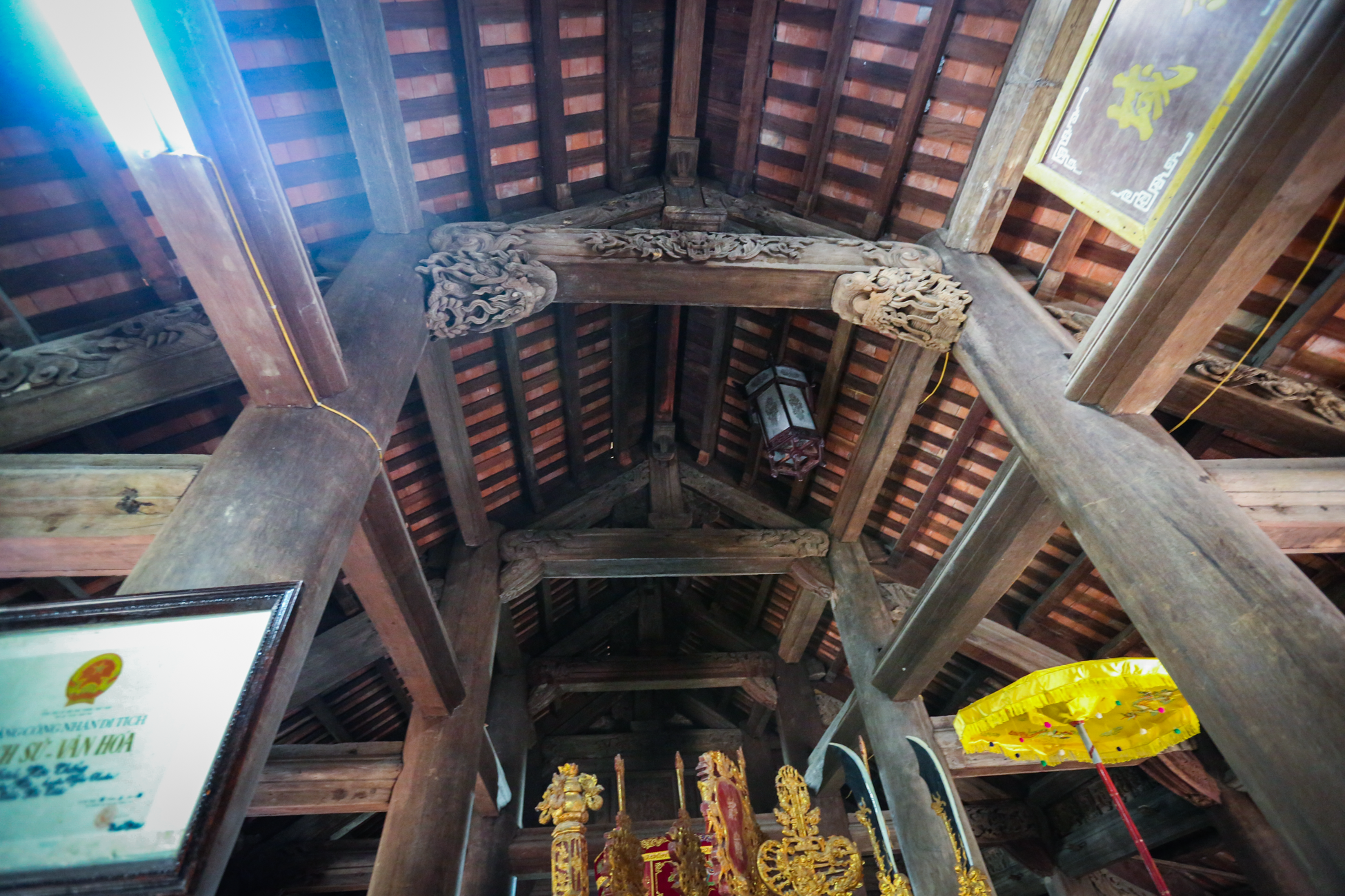 Ngôi đình cổ bậc nhất xứ Nghệ xuống cấp, nguy cơ đổ sập - 3