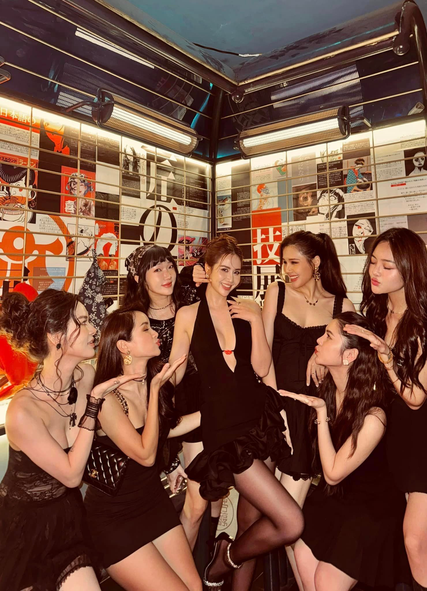 Sao Việt 16/6: Ông xã Thanh Hằng nhõng nhẽo vợ, MC Mai Ngọc bình yên sau ly hôn - 10