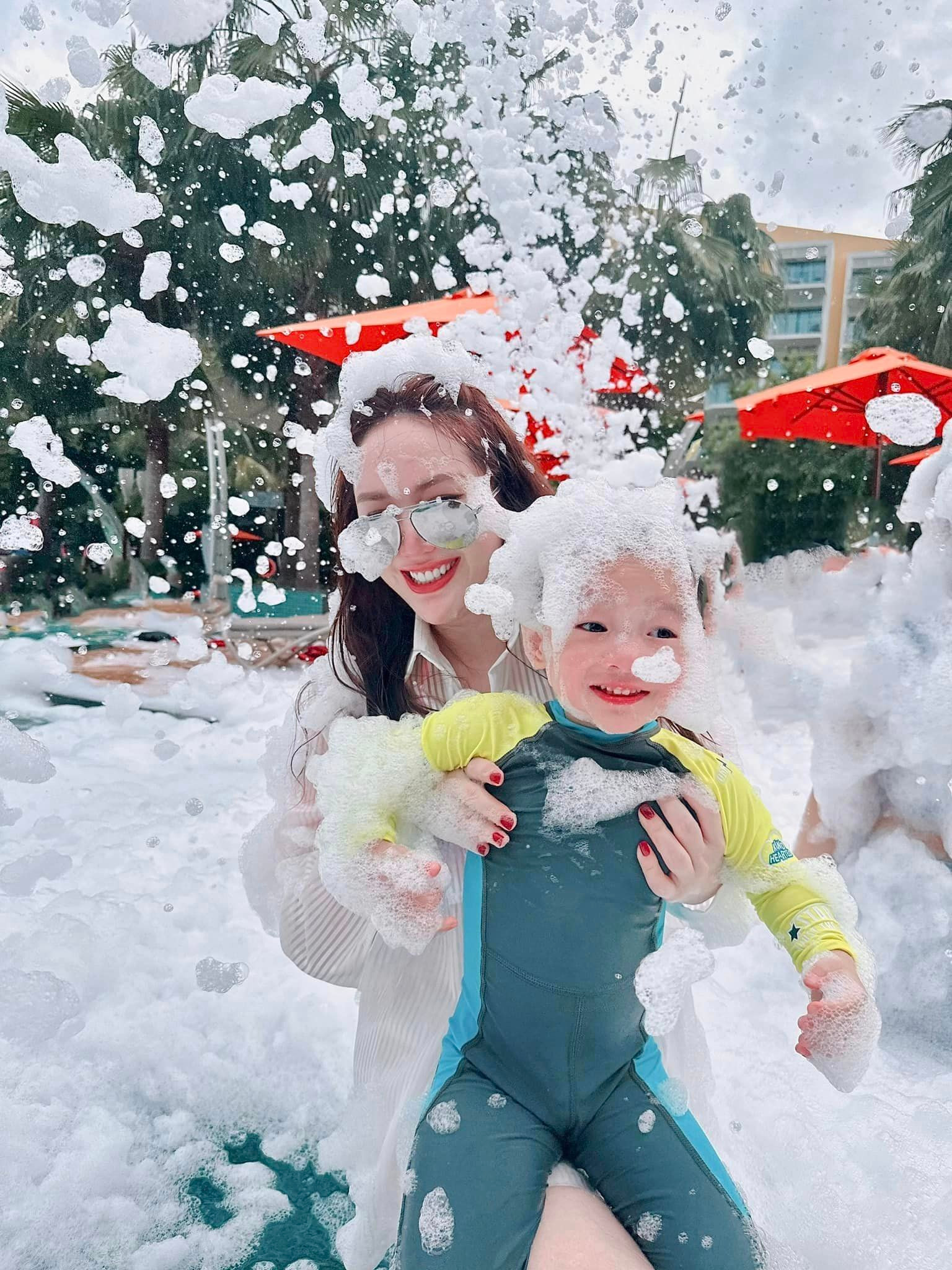 Sao Việt 16/6: Ông xã Thanh Hằng nhõng nhẽo vợ, MC Mai Ngọc bình yên sau ly hôn - 3