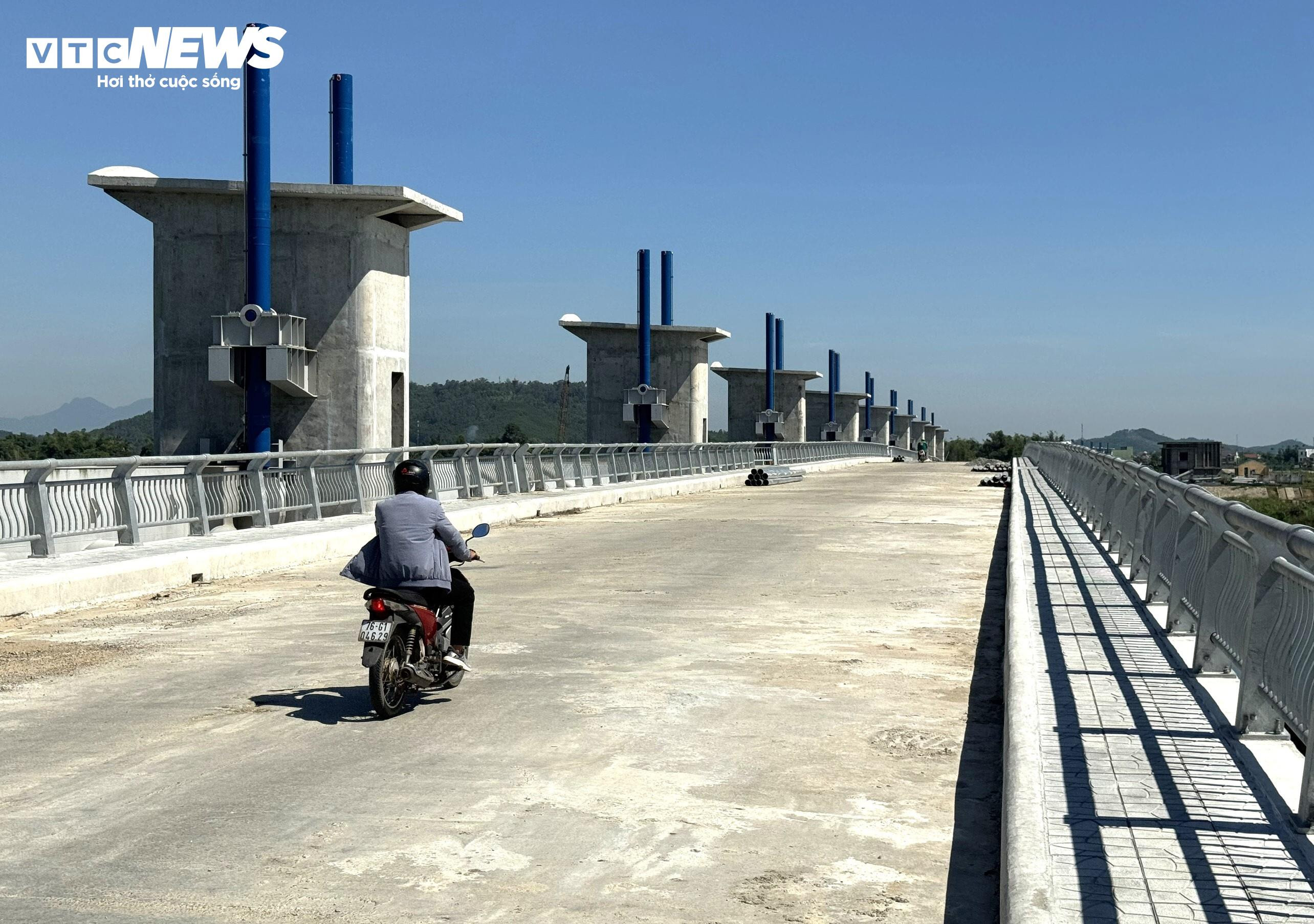 2 lần gia hạn tiến độ, dự án đập dâng gần 1.500 tỷ đồng ở Quảng Ngãi vẫn dang dở - 3