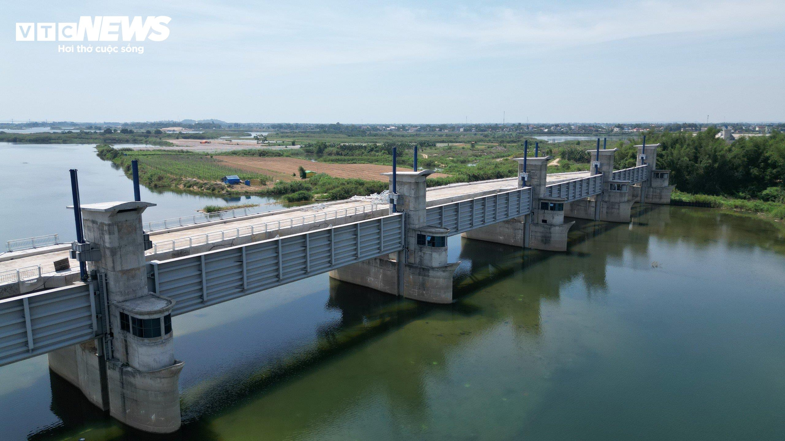 2 lần gia hạn tiến độ, dự án đập dâng gần 1.500 tỷ đồng ở Quảng Ngãi vẫn dang dở - 10