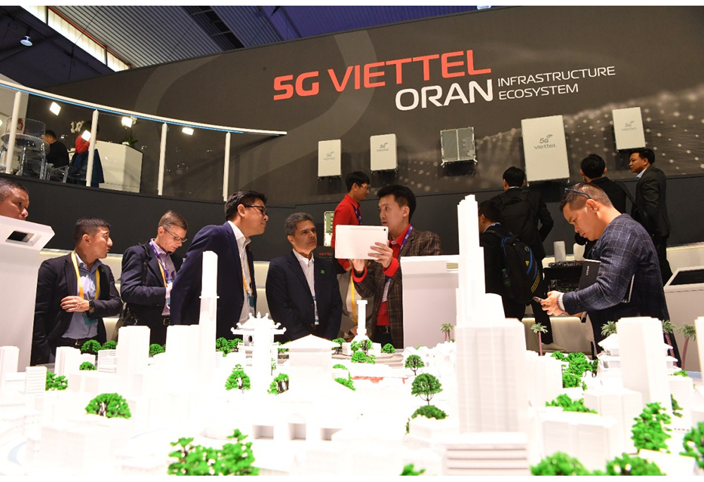 Phát triển bền vững theo cách của Viettel - 16