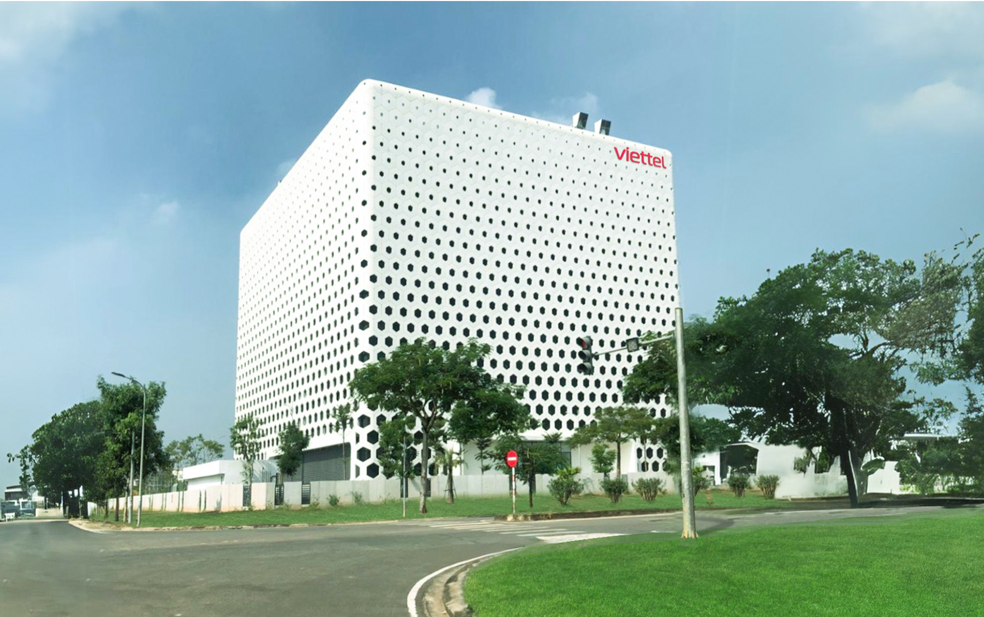 Phát triển bền vững theo cách của Viettel - 29