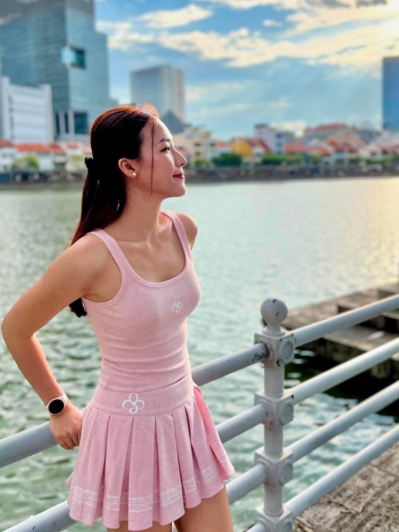 Sao Việt 21/6: Tăng Thanh Hà đẹp mặn mà, Mạnh Trường mừng sinh nhật vợ - 19