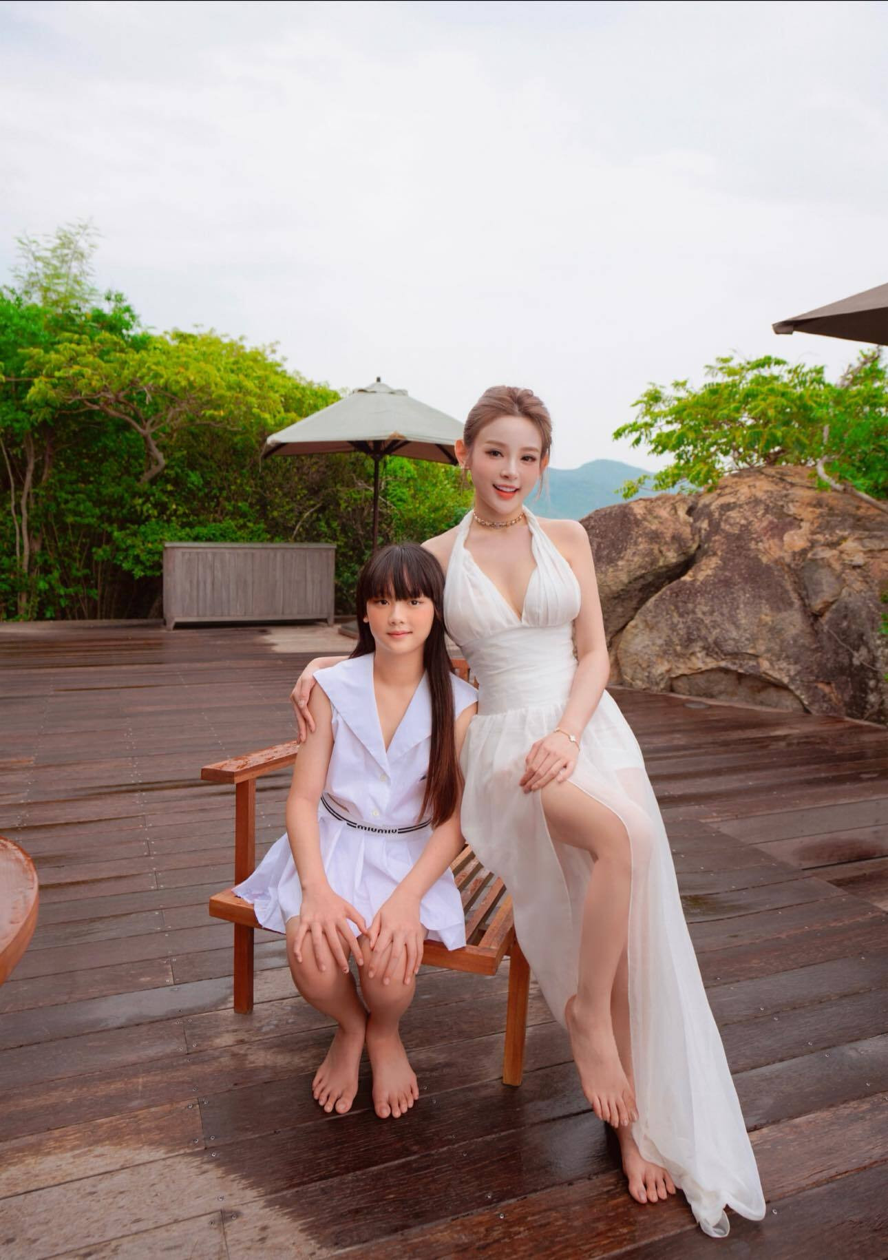 Sao Việt 21/6: Tăng Thanh Hà đẹp mặn mà, Mạnh Trường mừng sinh nhật vợ - 7