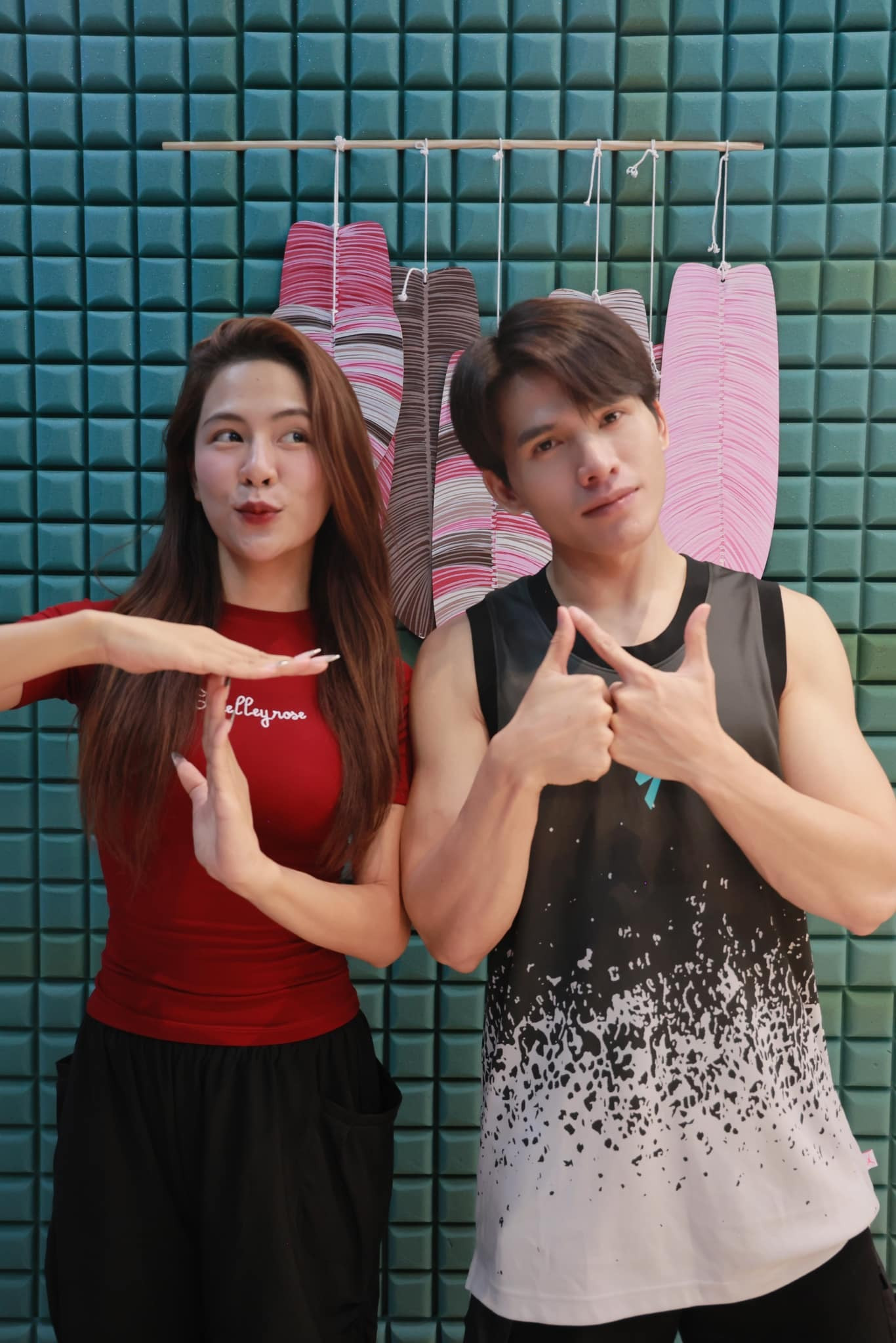 Sao Việt 21/6: Tăng Thanh Hà đẹp mặn mà, Mạnh Trường mừng sinh nhật vợ - 13