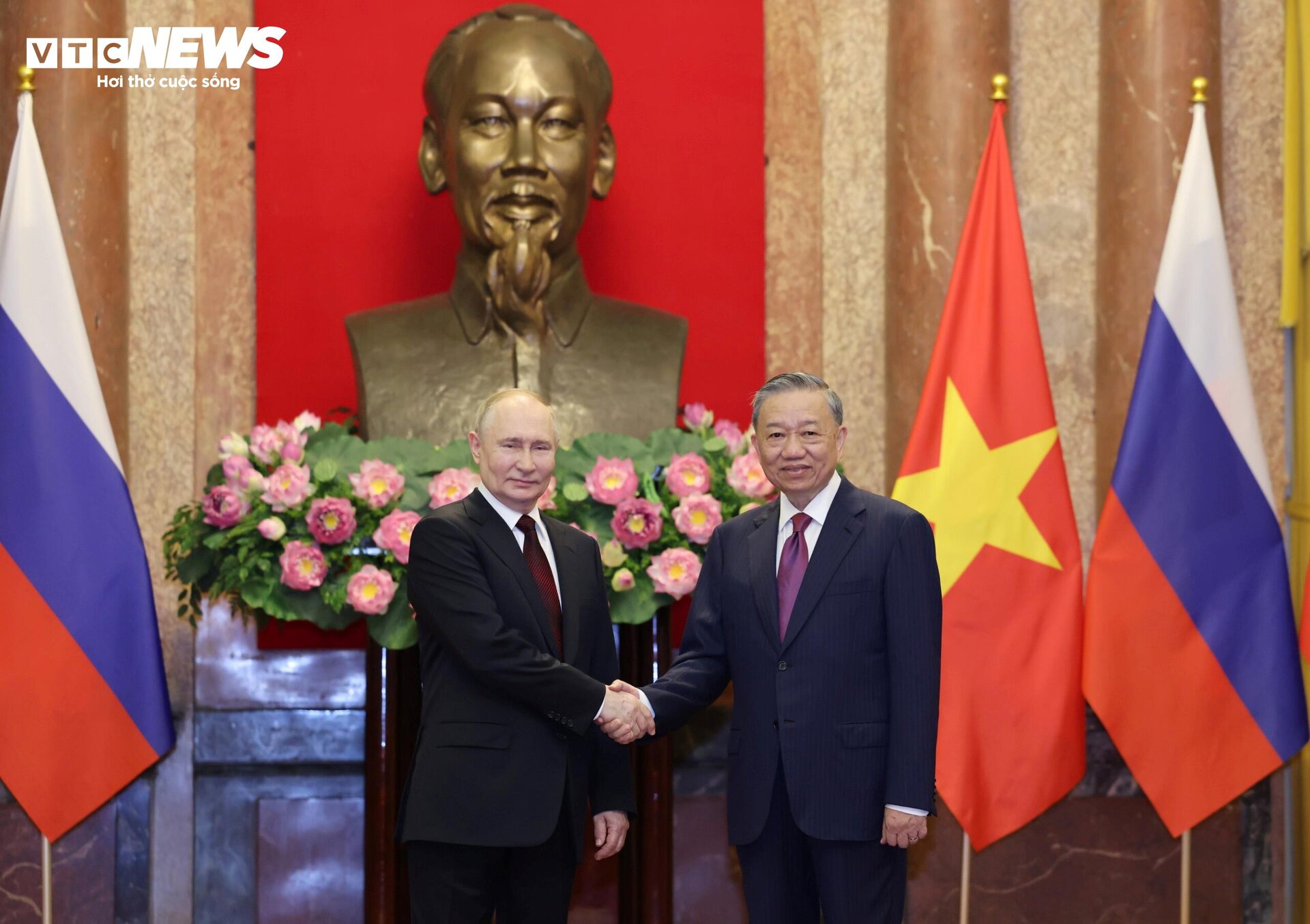 Chủ tịch nước Tô Lâm chủ trì Lễ đón Tổng thống Nga Putin - 5