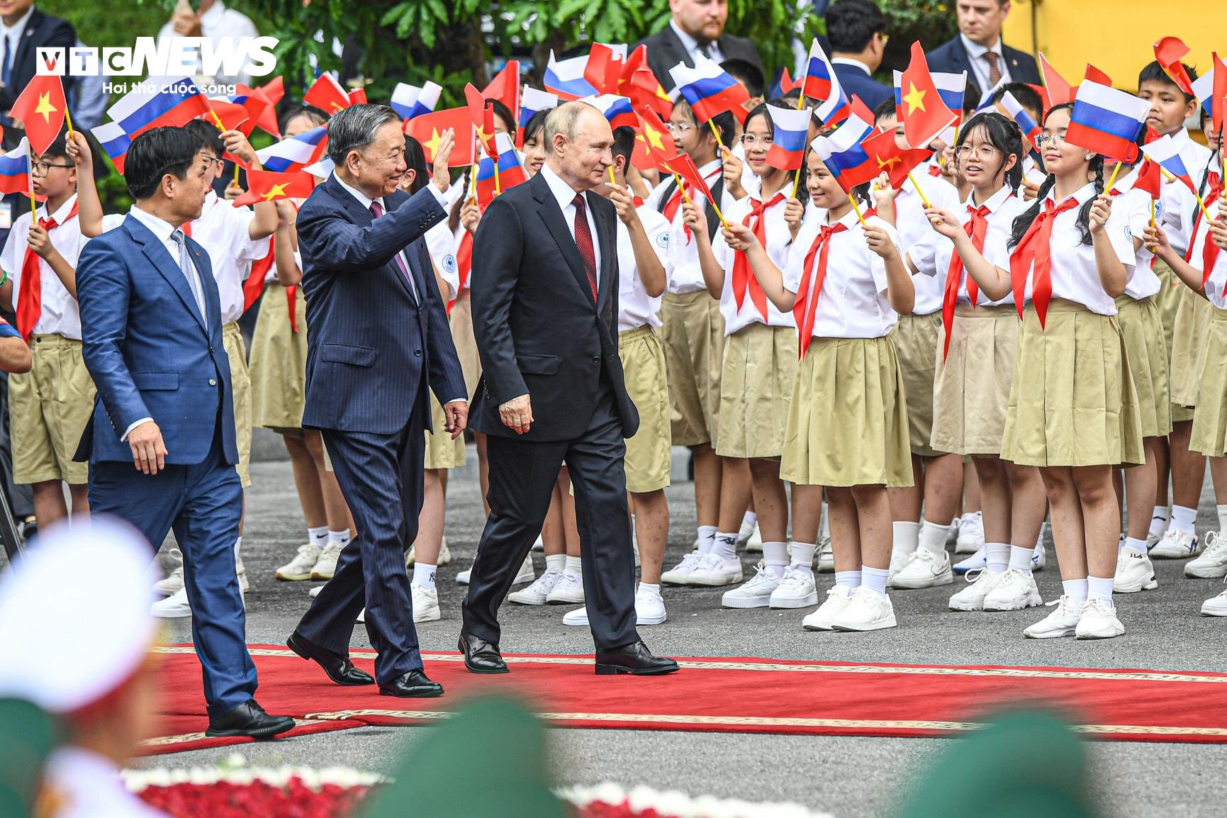 Nhìn lại chuyến thăm Việt Nam của Tổng thống Nga Putin - 6