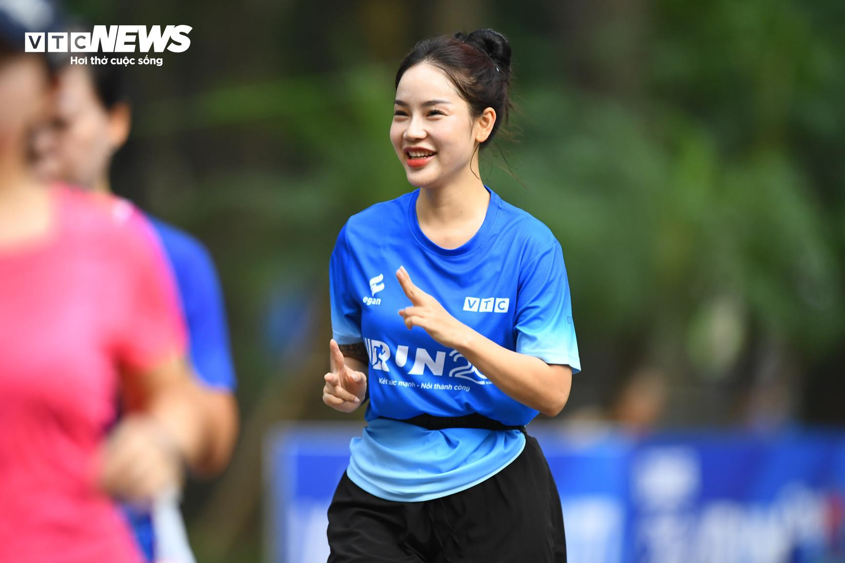 Hình ảnh ấn tượng tại VTC Run to Live - Chạy vì cuộc sống tốt đẹp hơn - 9