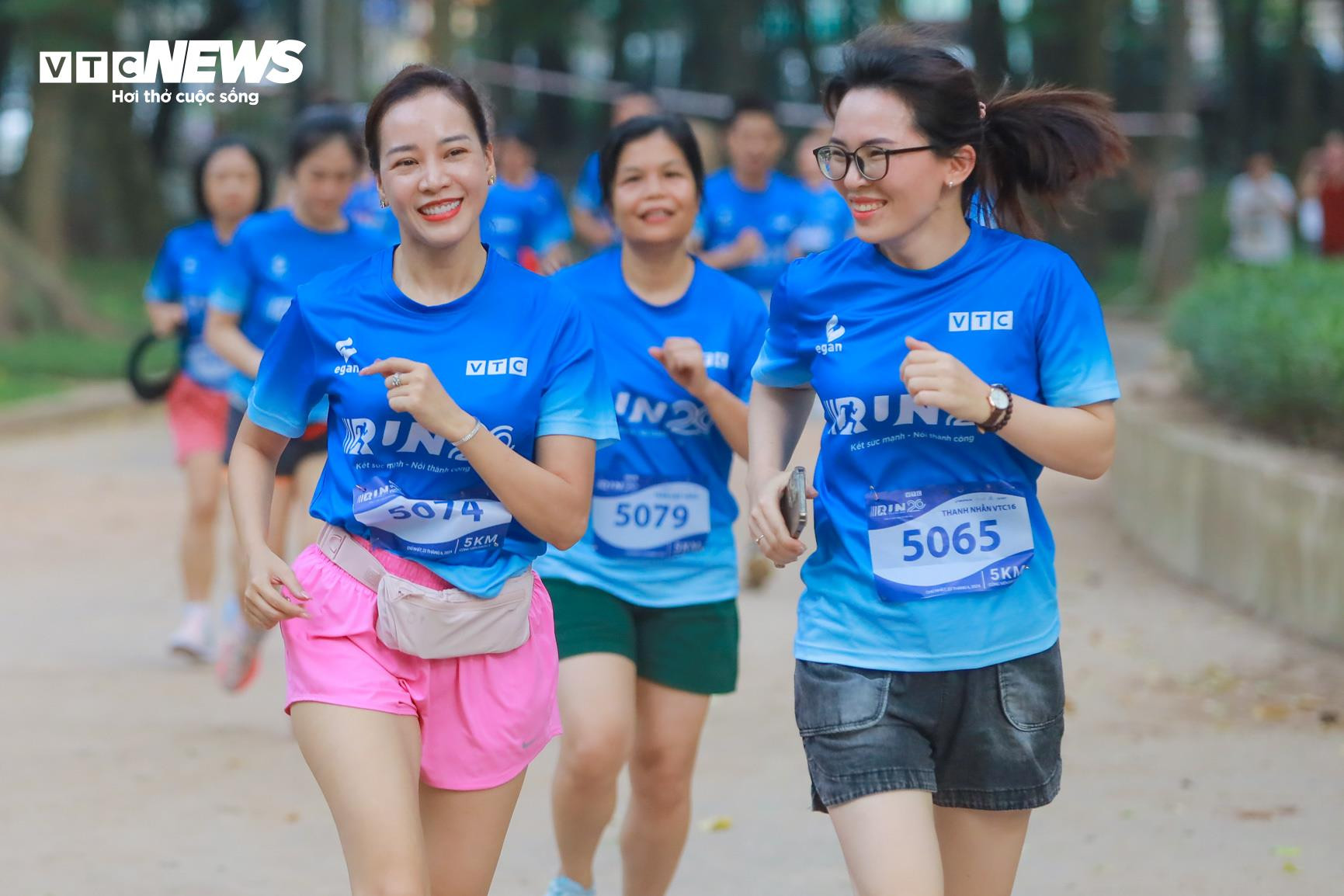Hình ảnh ấn tượng tại VTC Run to Live - Chạy vì cuộc sống tốt đẹp hơn - 11
