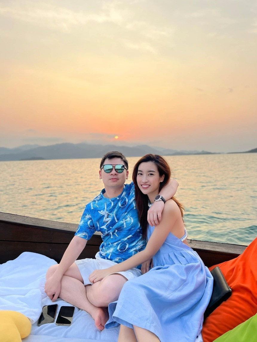 Sao Việt 26/6: NSND Lan Hương đi 'chữa lành', chồng Đỗ Mỹ Linh lần đầu khoe con - 2