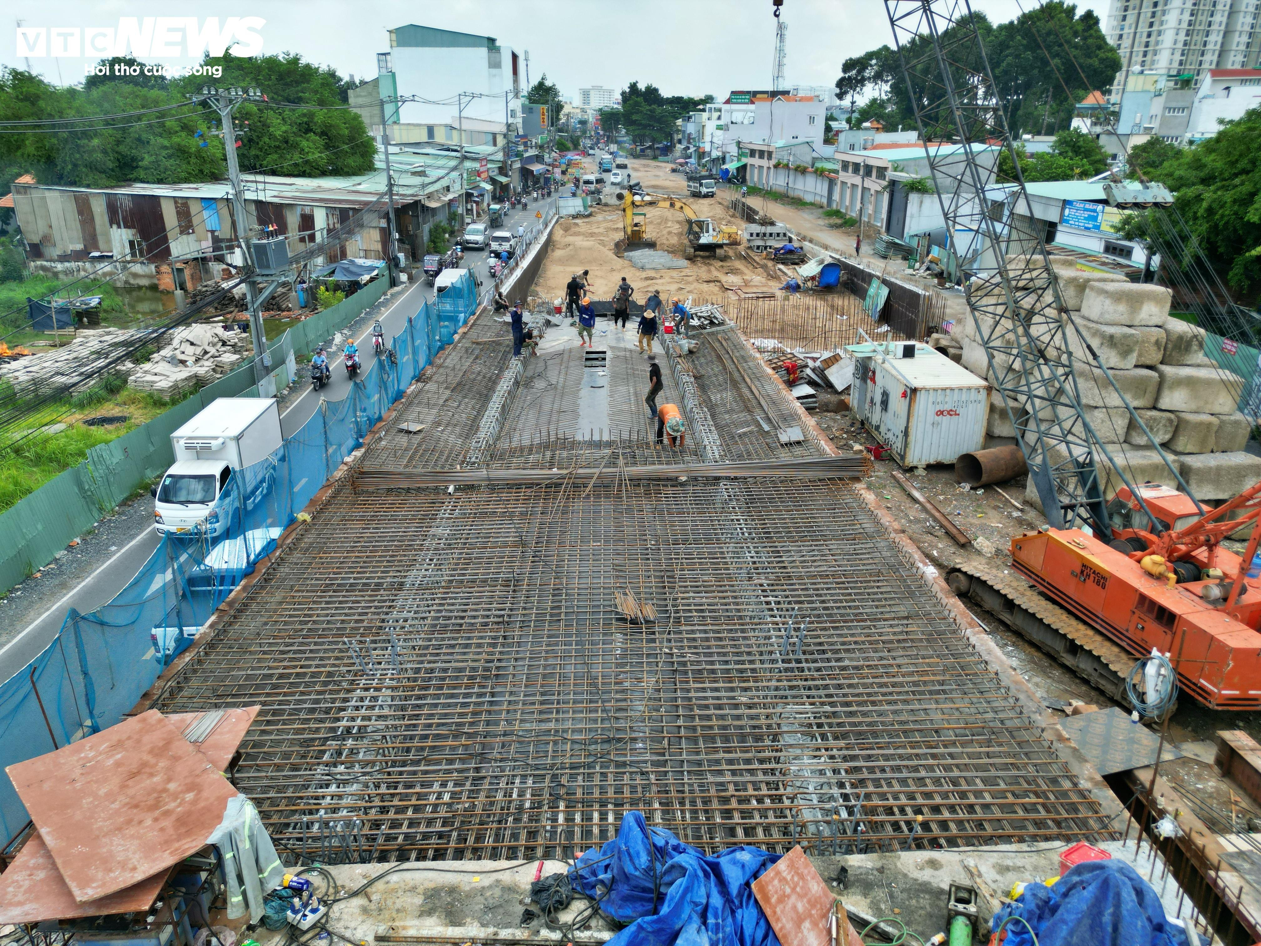 Tăng tốc thi công cầu huyết mạch hơn 900 tỷ đồng phía Đông TP.HCM - 2