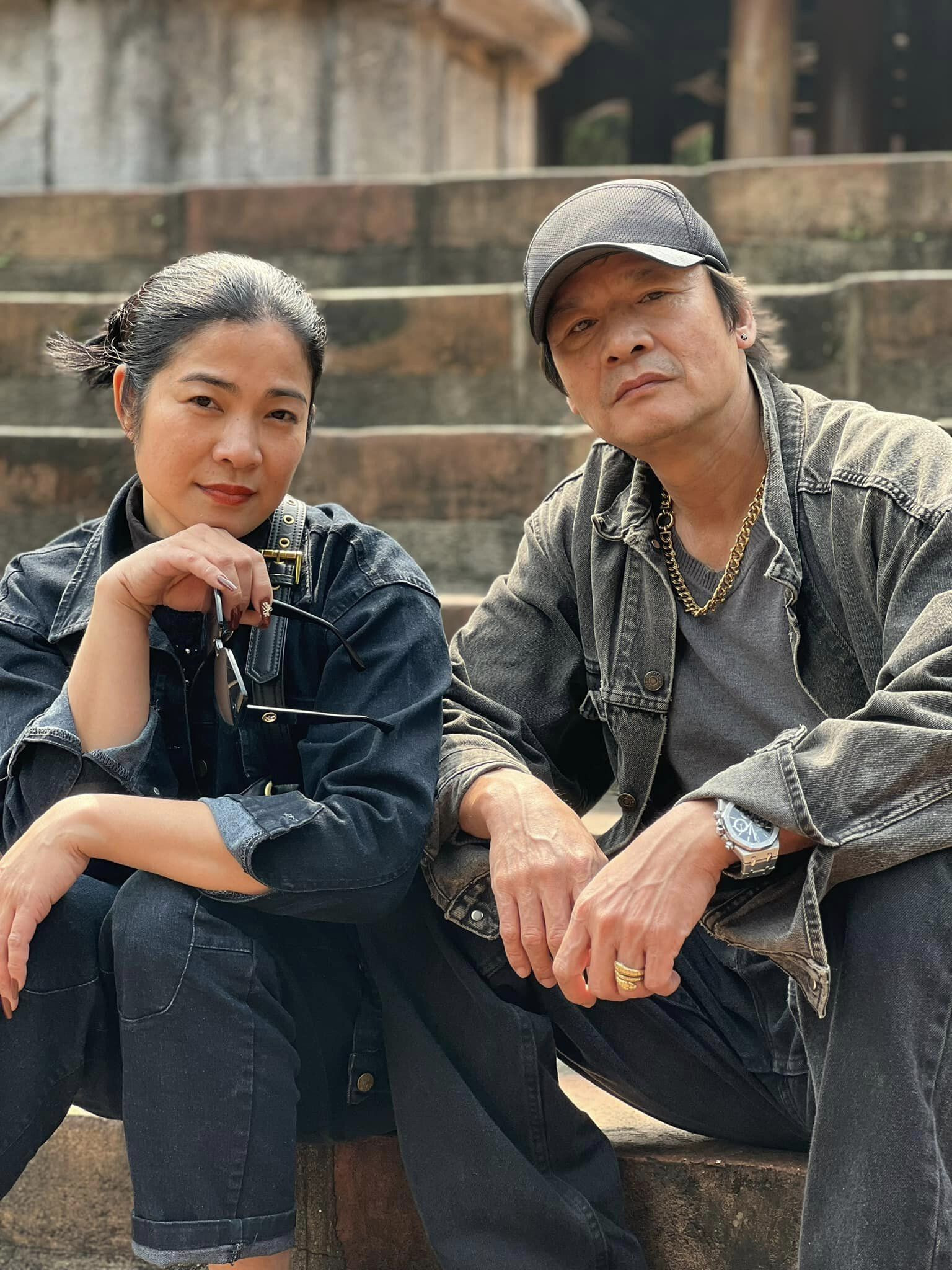 Sao Việt 29/6: Minh Hằng gợi cảm sau sinh, Lý Hùng hội ngộ 'người tình màn ảnh' - 14