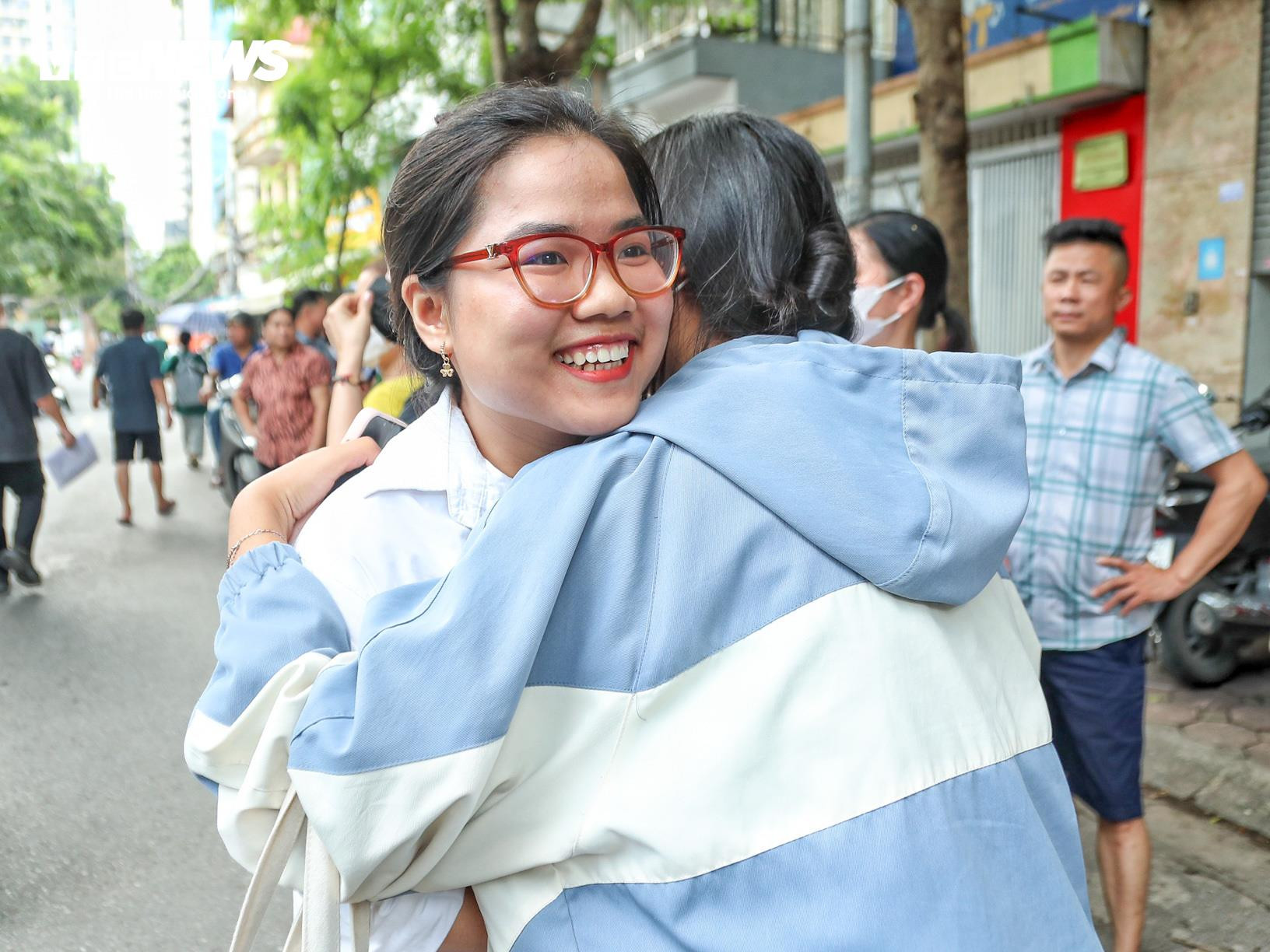 Kết thúc môn cuối thi THPT, nhiều sĩ tử sẽ 'ngủ nguyên tuần để xả hơi' - 6