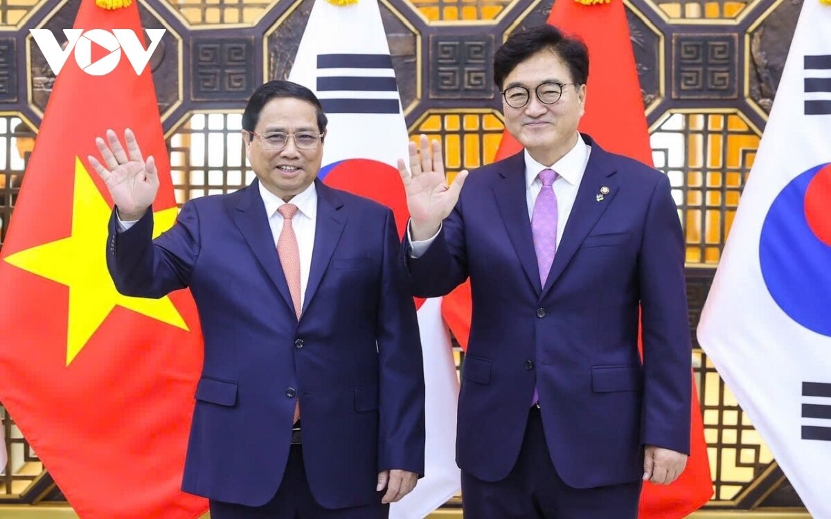 Toàn cảnh chuyến thăm Hàn Quốc của Thủ tướng Phạm Minh Chính và Phu nhân - 7