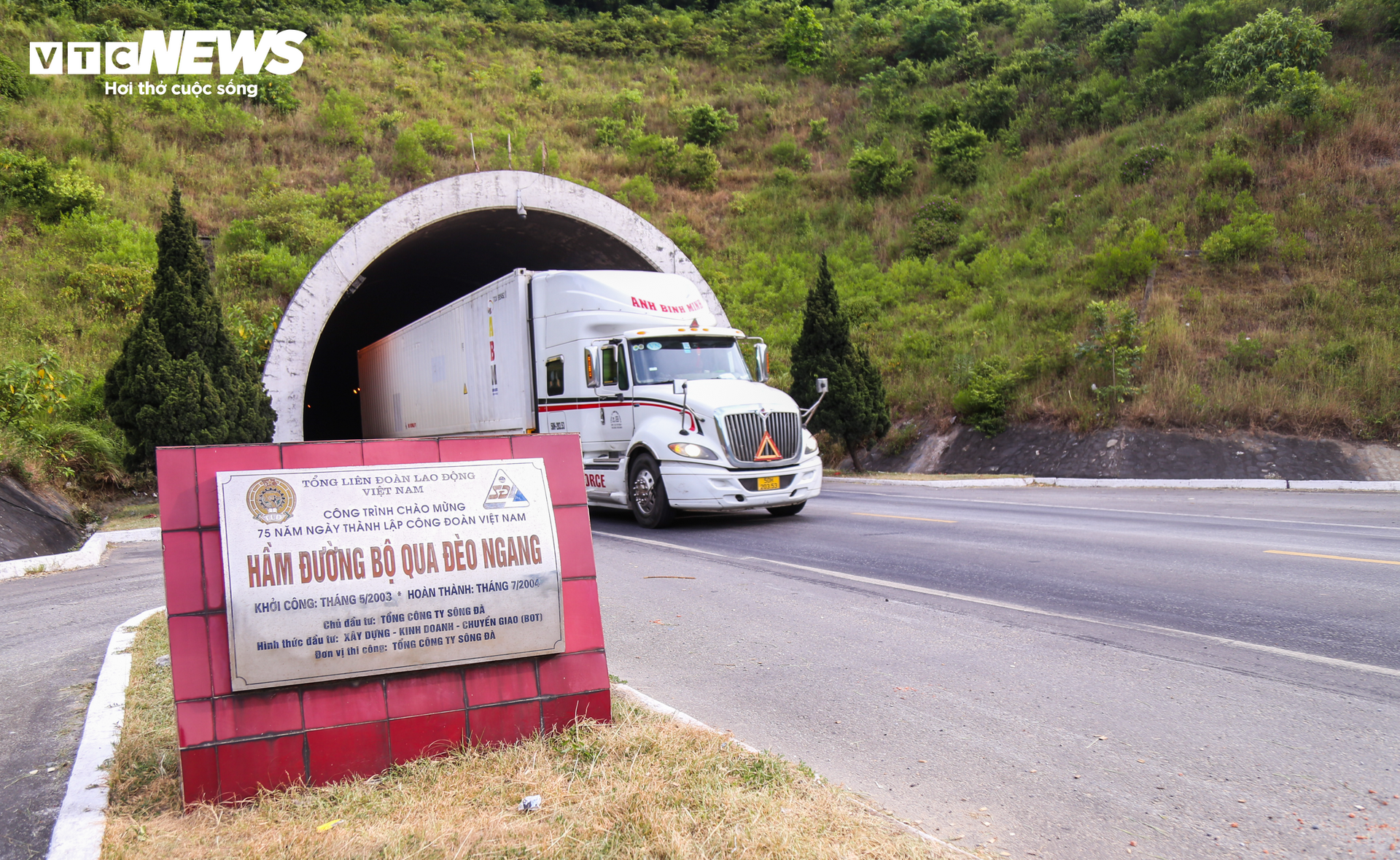 Cận cảnh hầm đường bộ nối Hà Tĩnh - Quảng Bình sắp được mở thêm làn - 2