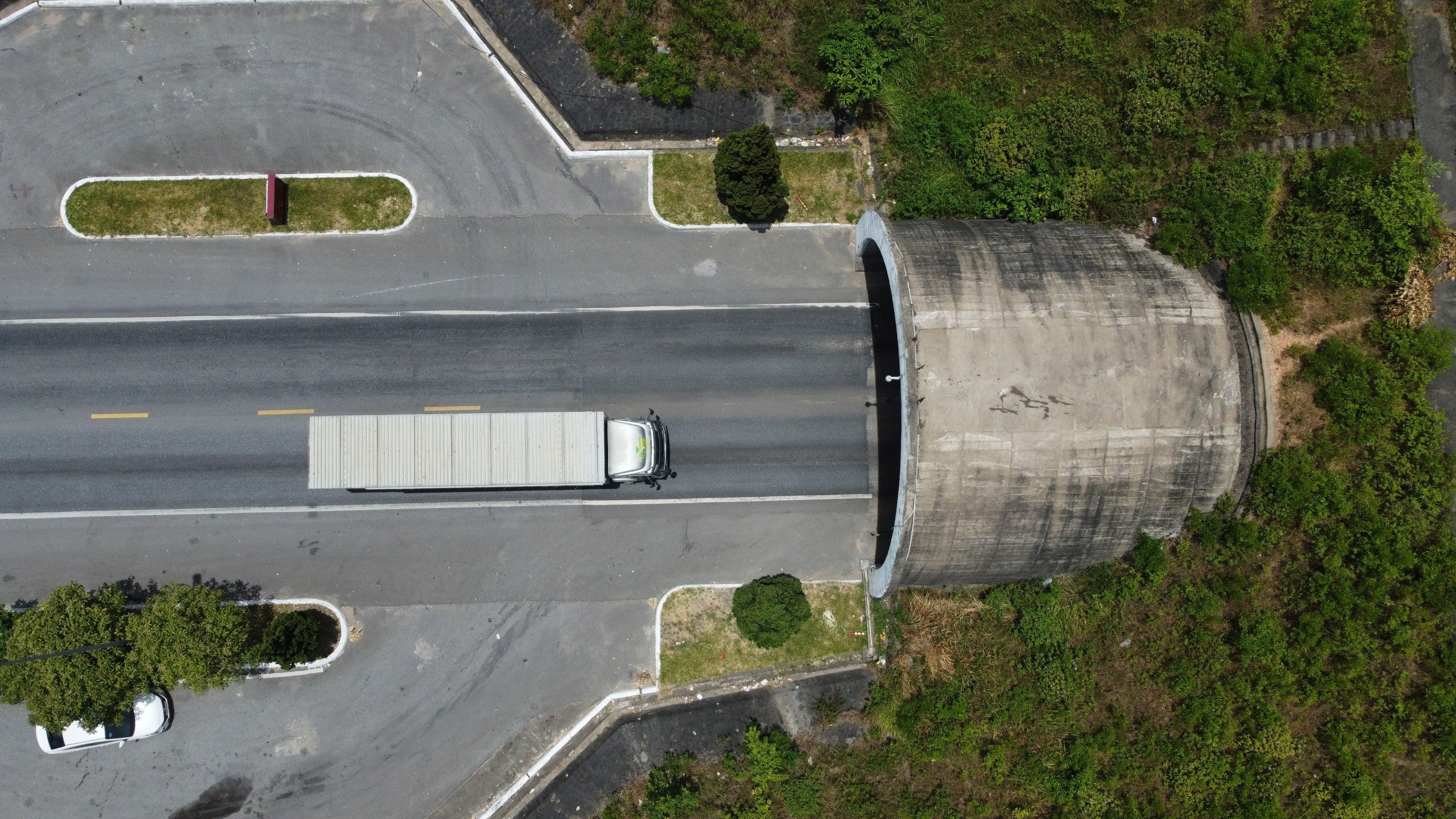 Cận cảnh hầm đường bộ nối Hà Tĩnh - Quảng Bình sắp được mở thêm làn - 3