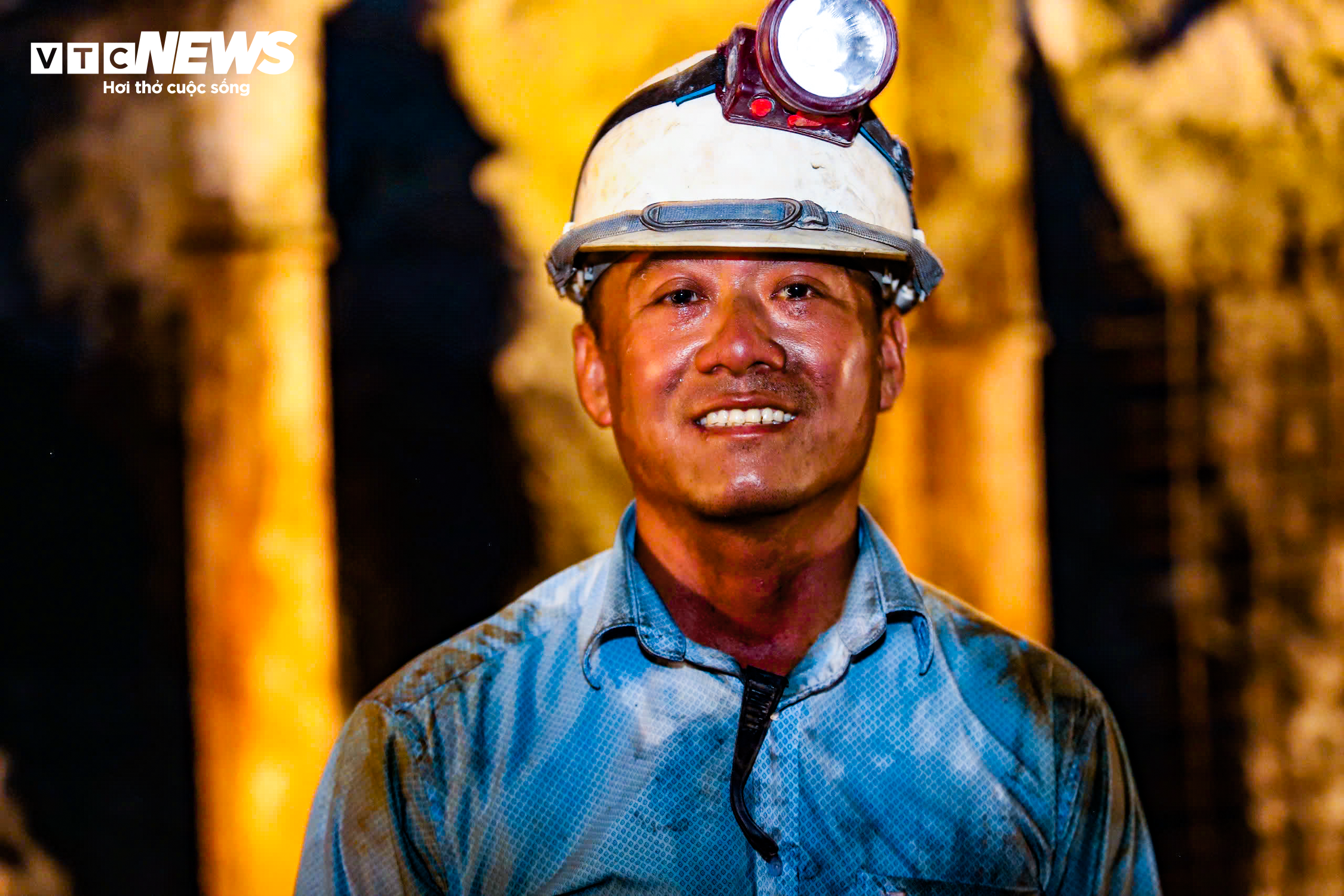 Cận cảnh robot đào hầm xuyên núi tại siêu dự án cao tốc Bắc – Nam - 15