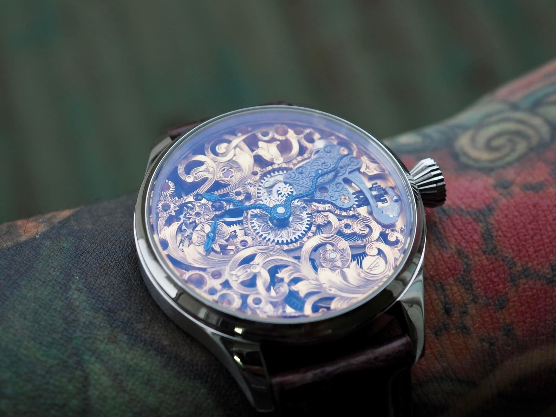 Chiếc đồng hồ bằng titan được thợ thủ công Việt định giá 300 triệu đồng - 11